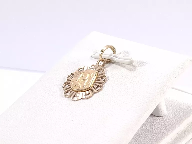 zlota-zawieszka-panienka-matka-p585-113g-16cm-stan-11323-2