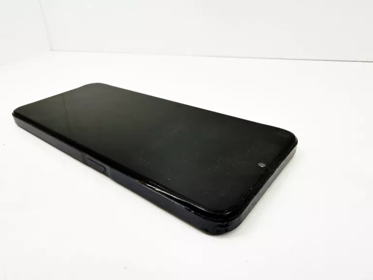 telefon-realme-c35-stan-11323-2