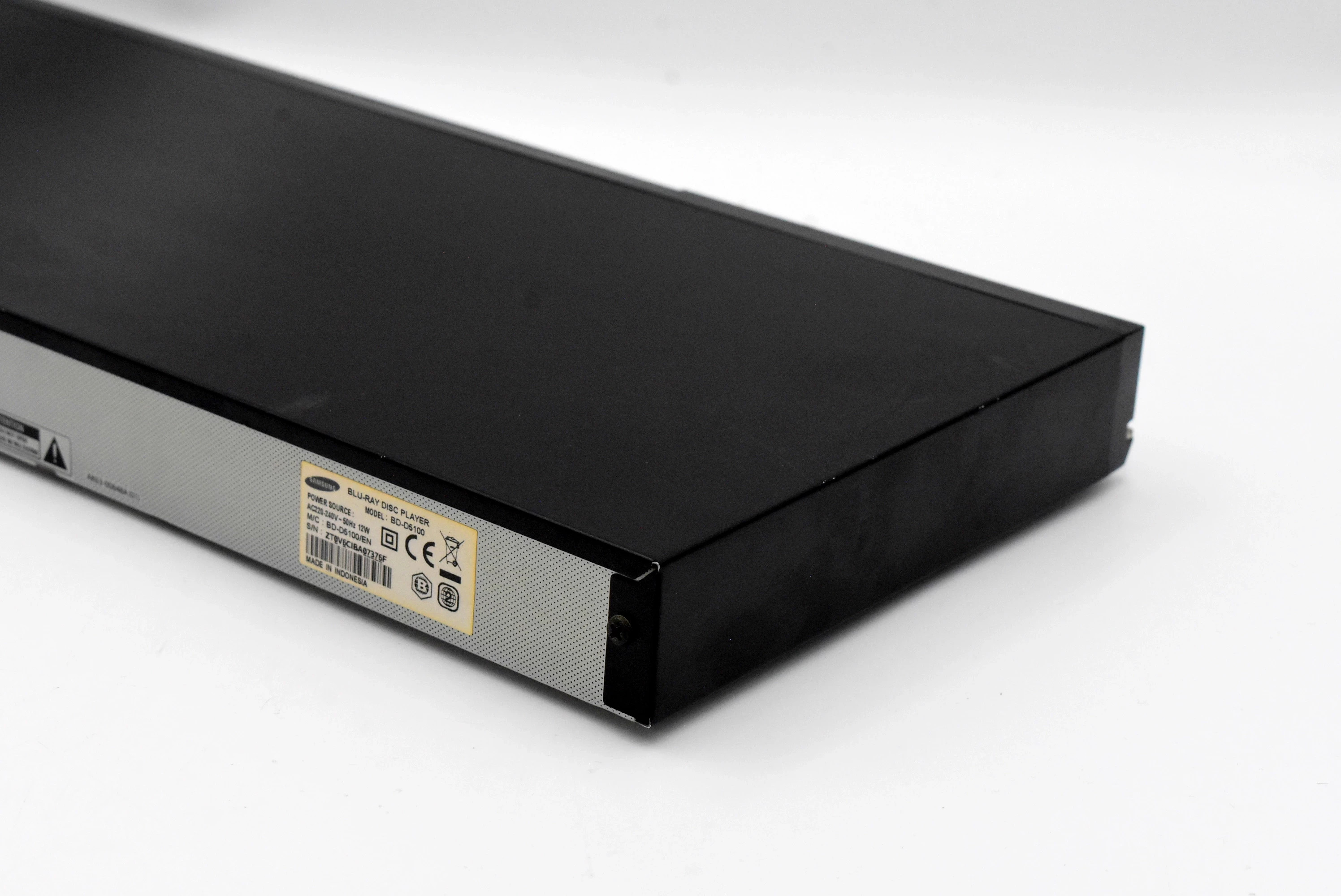 odtwarzacz-blu-ray-samsung-bd-d5100-pliot-zlacza-1440-16