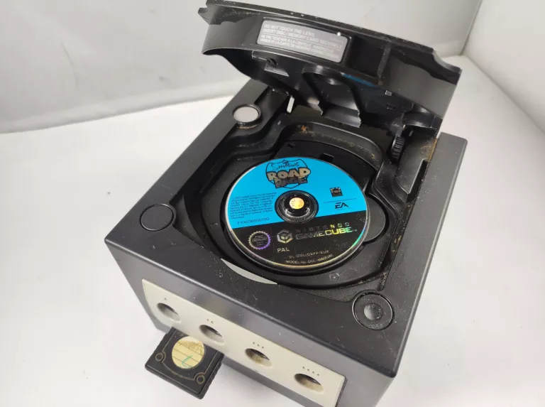 konsola-nintendo-game-cube-dol-001-pad-gra-zasilacz-producent-248914-1988321