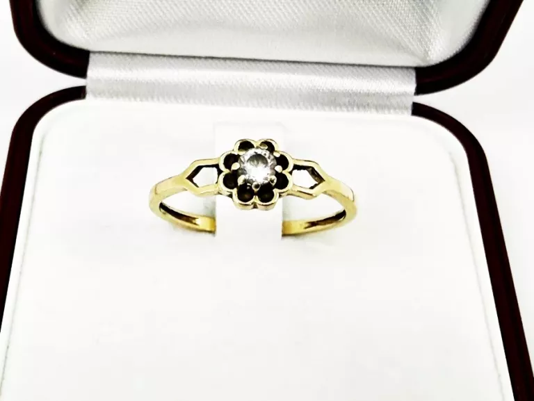 zloty-pierscionek-p585-kwiatek-z-cyrkonia-rozmiar-16-waga-128-stan-11323-2