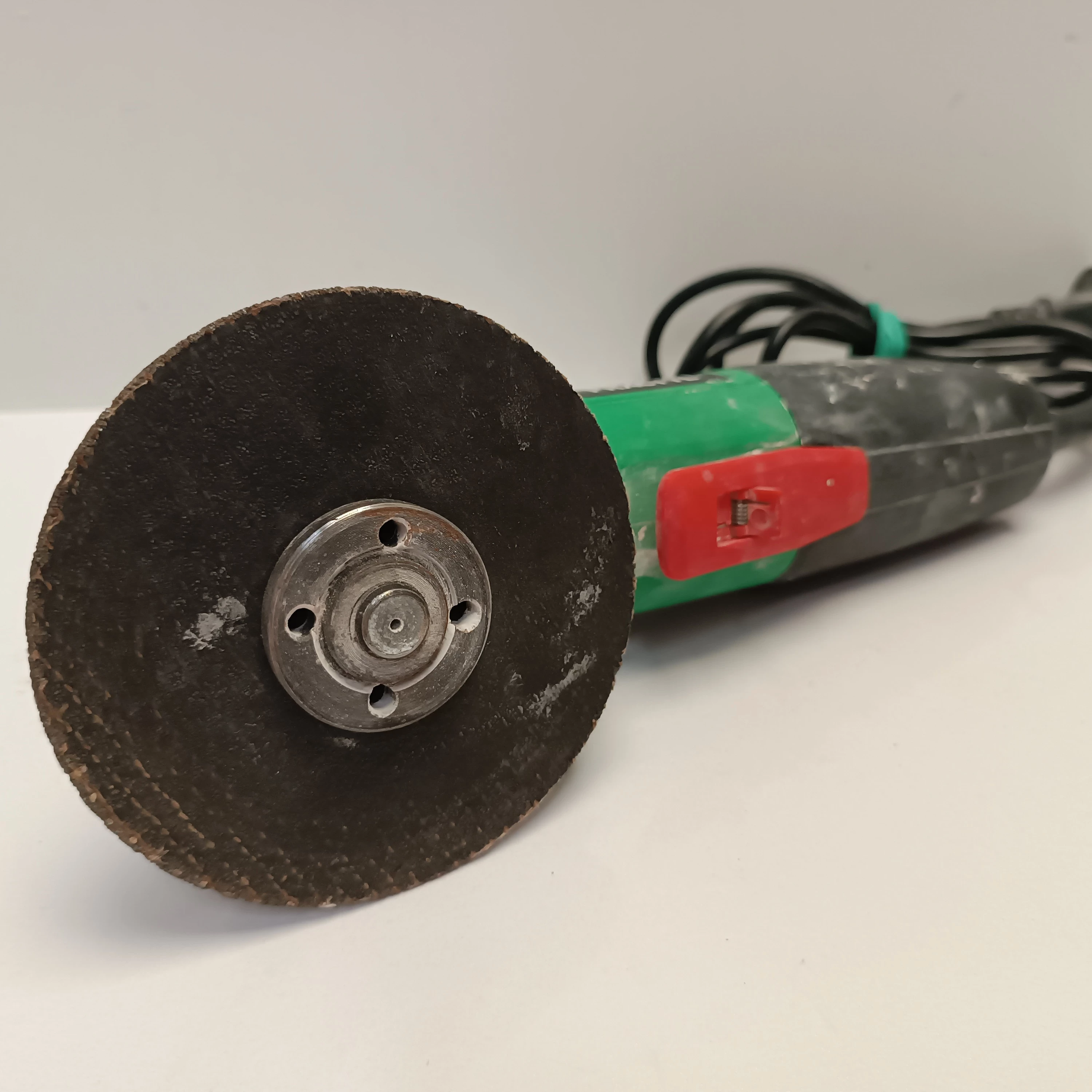 szlifierka-katowa-przewodowa-practyl-500w-115-mm-500pag1-stan-11323-2