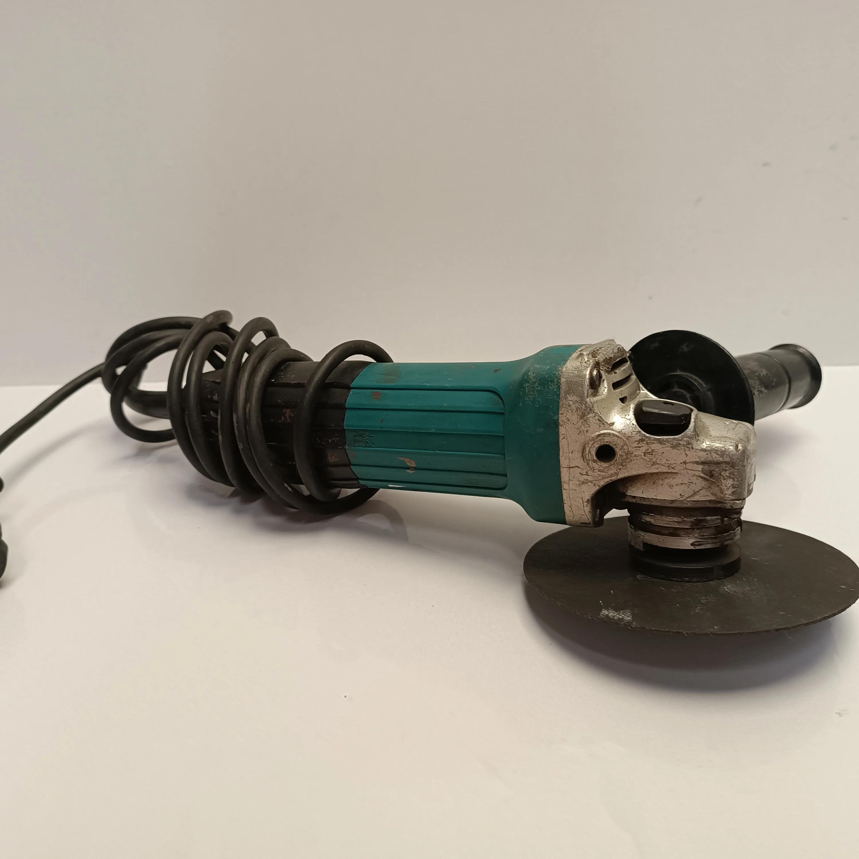 szlifierka-katowa-makita-ga5030-kod-producenta-ga5030r