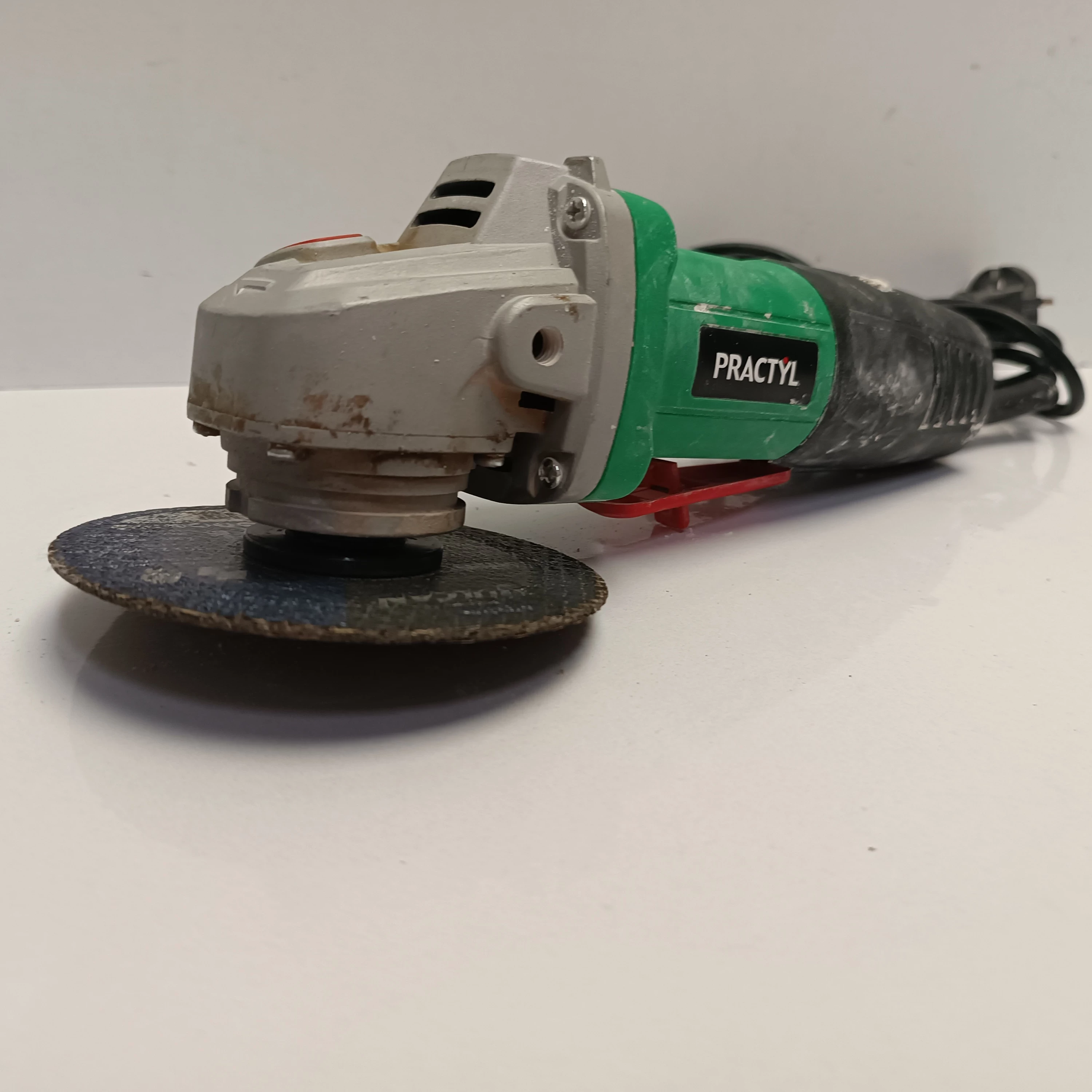 szlifierka-katowa-przewodowa-practyl-500w-115-mm-500pag1-osiedle-teatralne-3u15-krakow