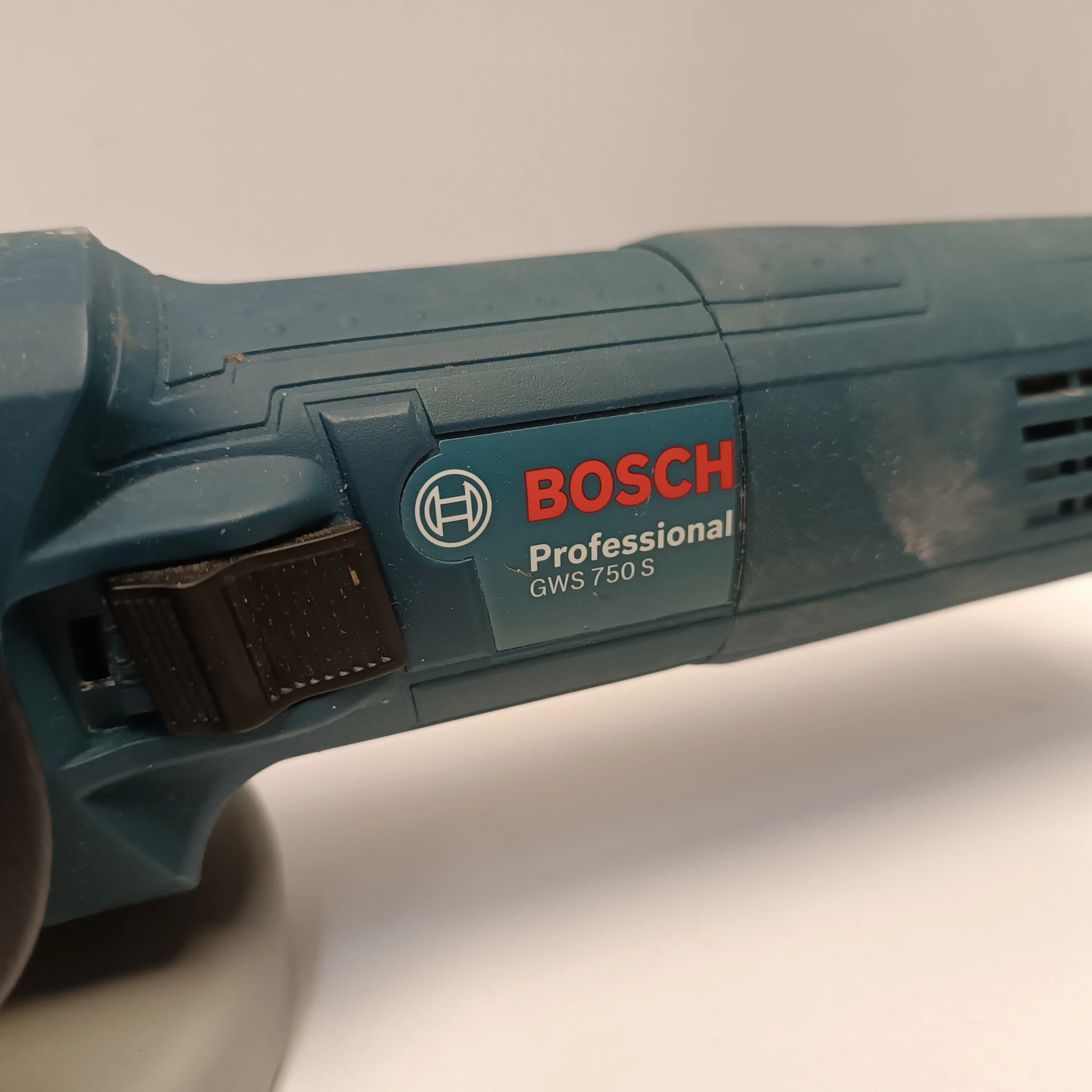 szlifierka-katowa-bosch-gws-750s-ean-gtin-5907413331378