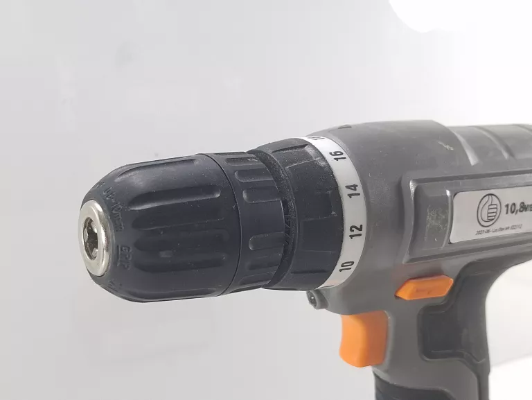 wkretarka-akumulatorowa-auchan-108v-stan-11323-2