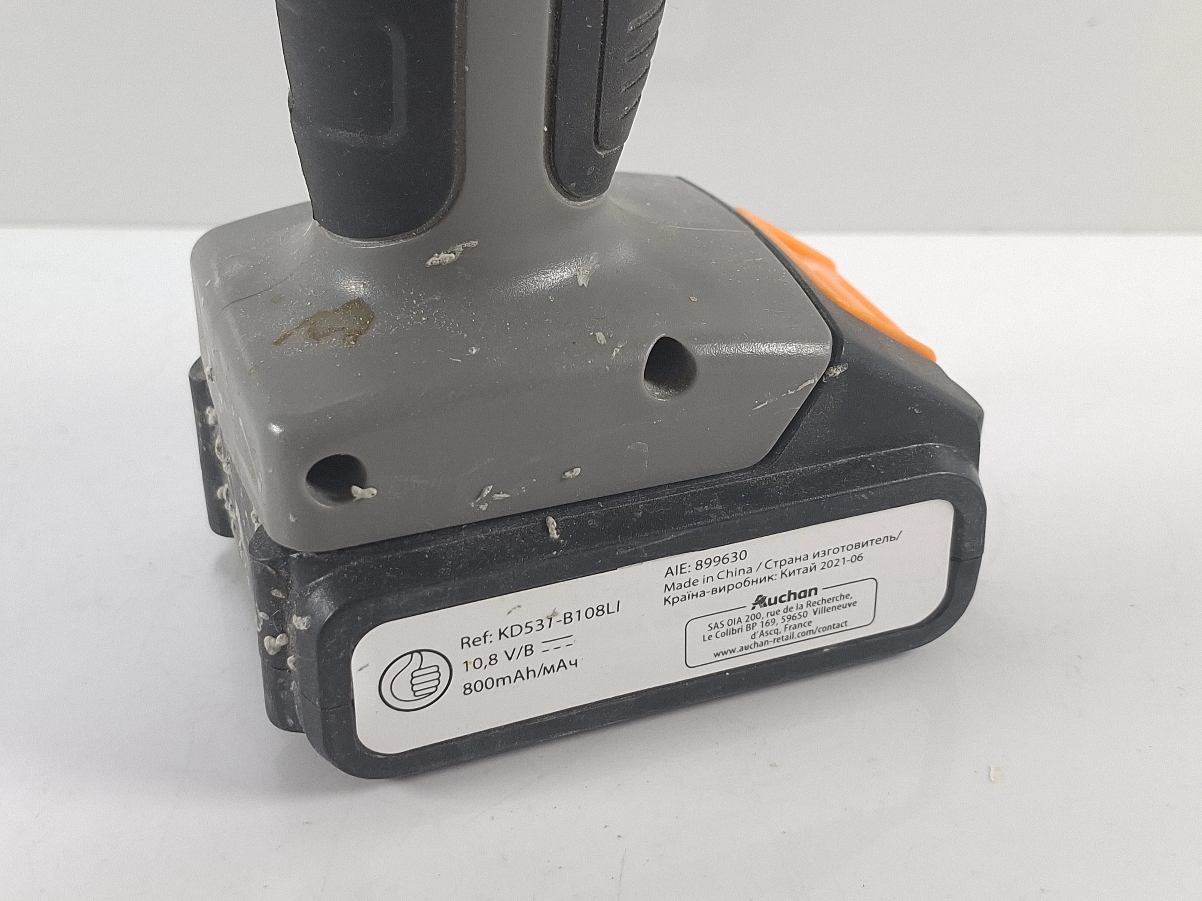 wkretarka-akumulatorowa-auchan-108v-waga-wiertarki-100