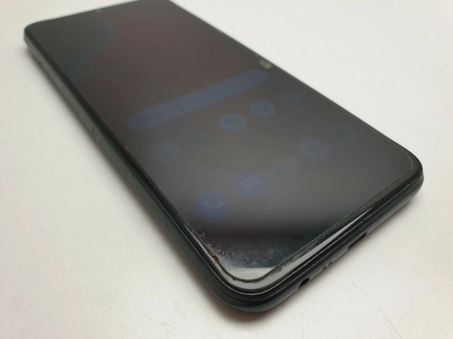 telefon-realme-c21-y-464-gb-kod-producenta-rmx3201