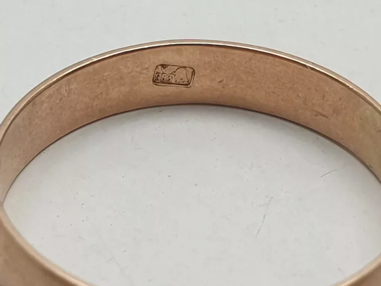 zlota-obraczka-585-r21-material-15751-2