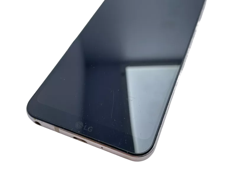 lg-q6-lg-m700a-332gb-przekatna-ekranu-550