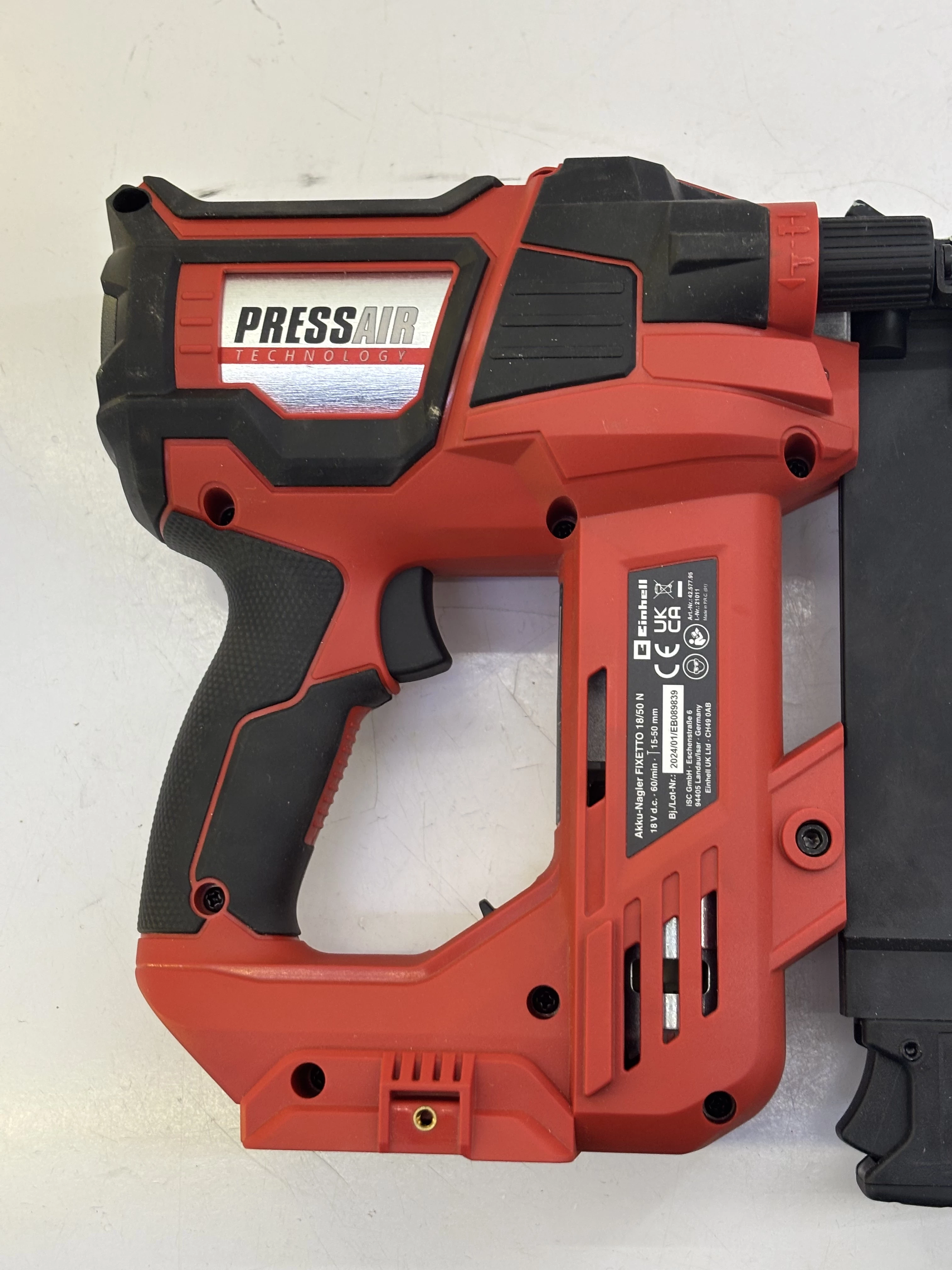 einhell-gwozdziarka-akumulatorowa-fixetto-1850-n-solo-4257795-zasilanie-209202-1769478