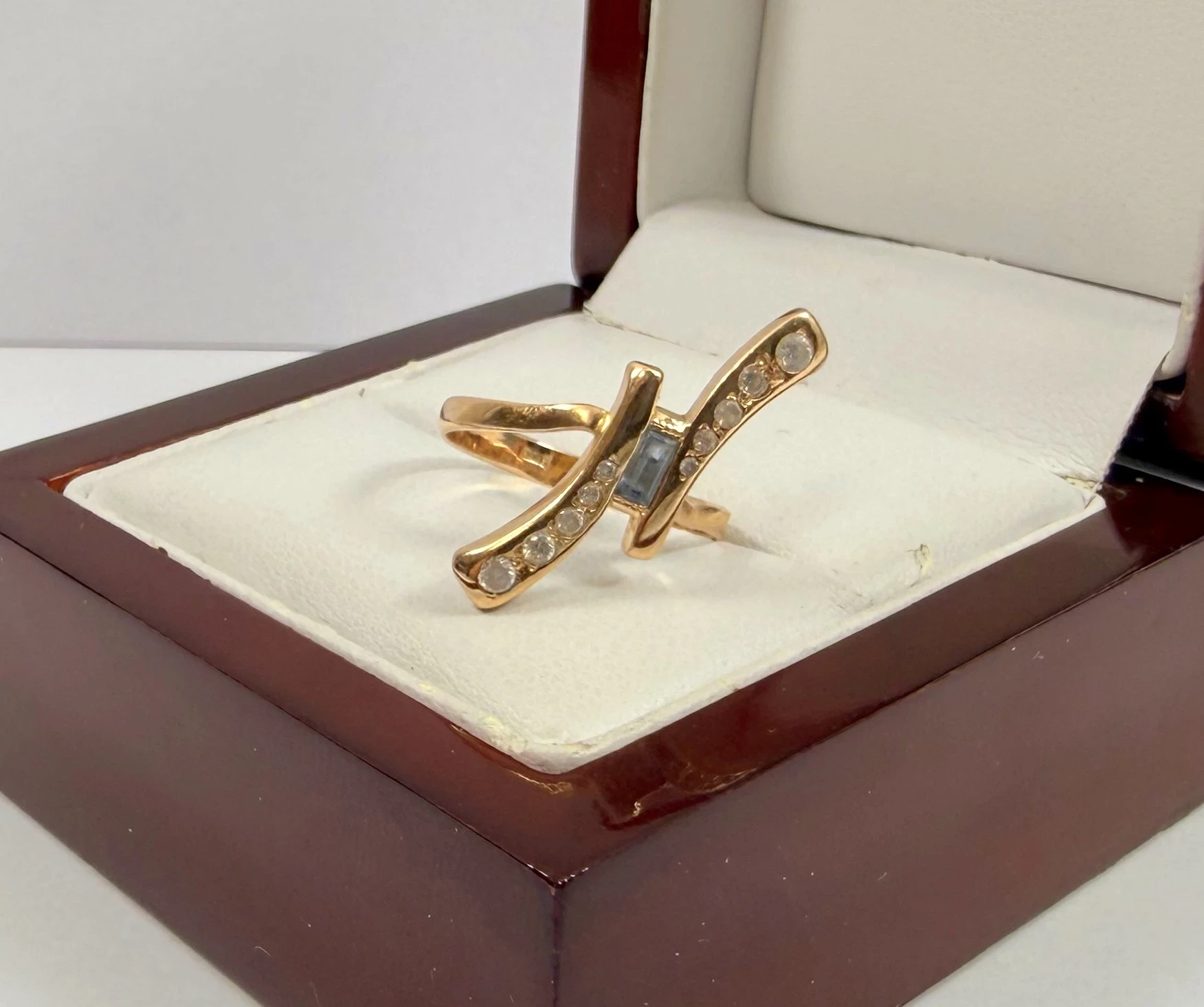 piekny-zloty-pierscionek-z-cyrkoniami-p583-r10-226g-ean-gtin-4365803978908