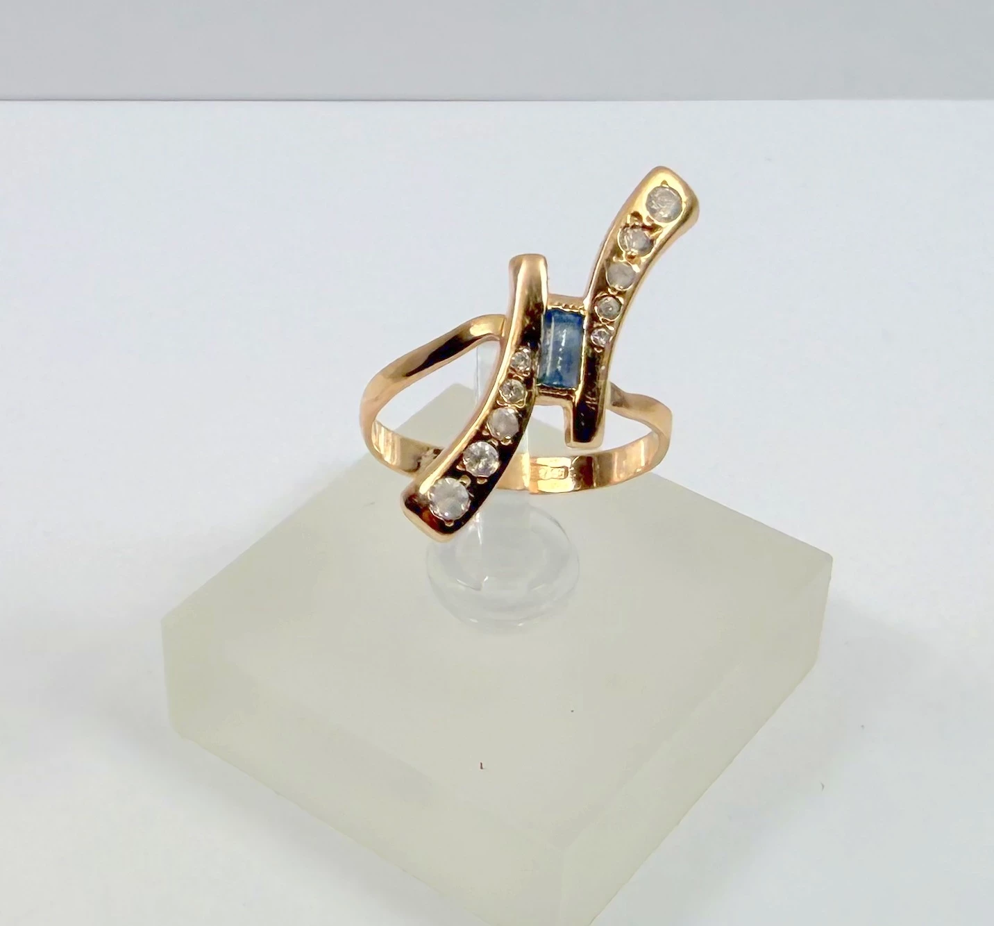 piekny-zloty-pierscionek-z-cyrkoniami-p583-r10-226g-kurpinskiego-117-poznan-ska-x