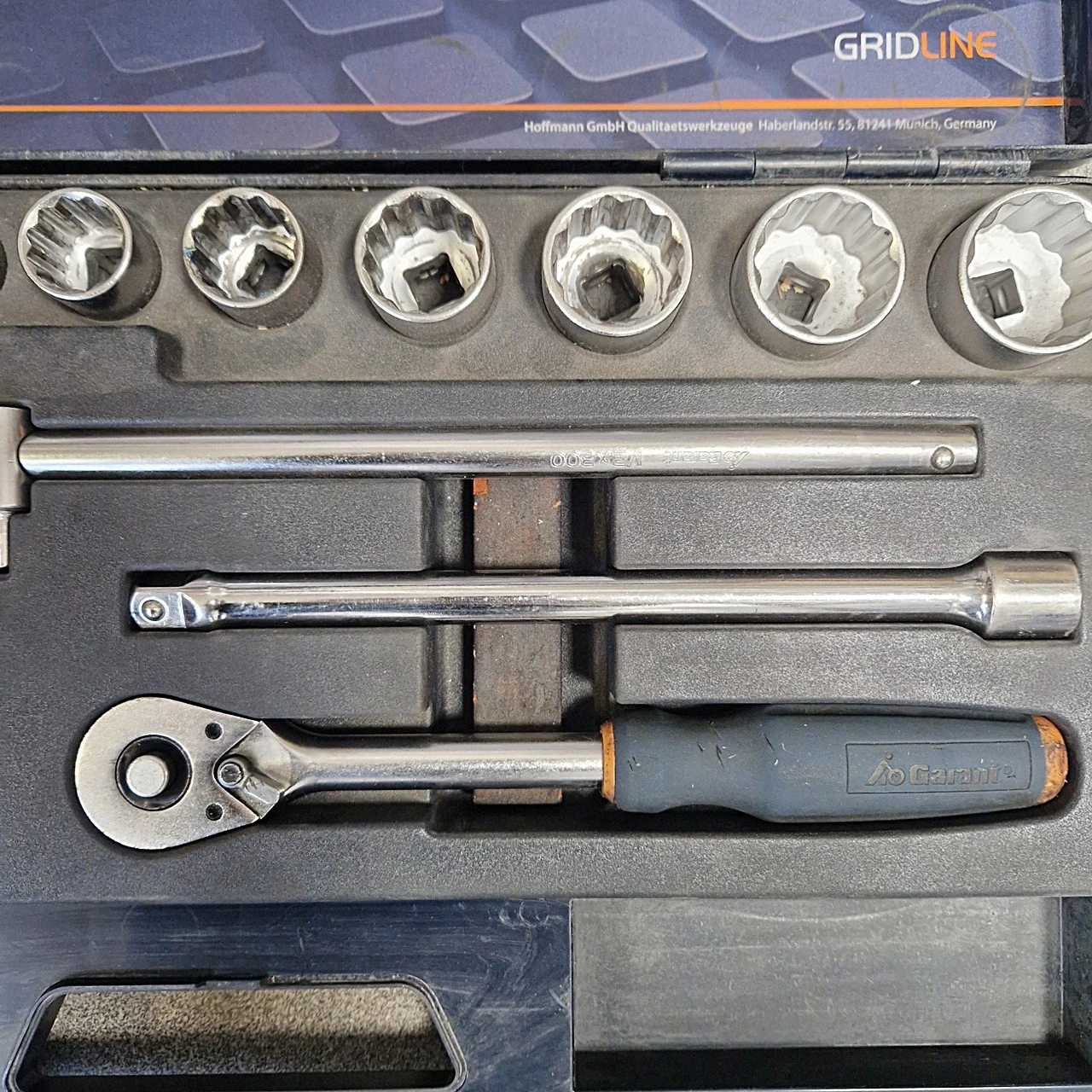 garant-zestaw-kluczy-nasadowych-12-czterokatnych-23-el-liczba-elementow-w-zestawie-23