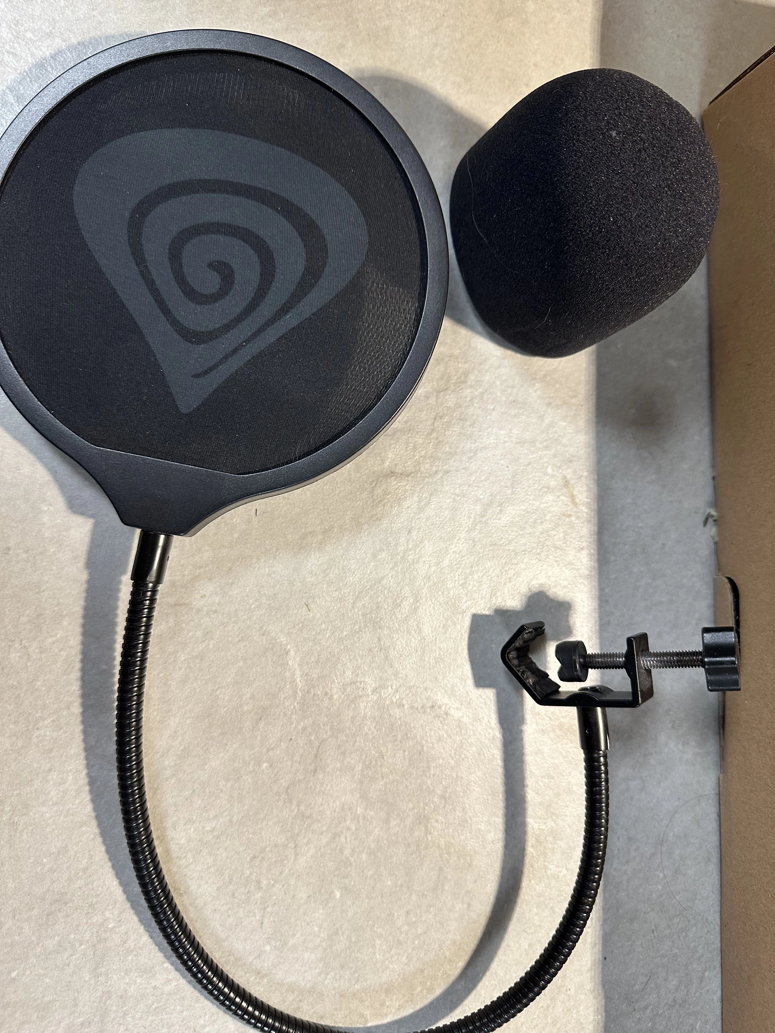 mikrofon-genesis-radium-400-kod-producenta-sl1s5mq-tg5u9nv