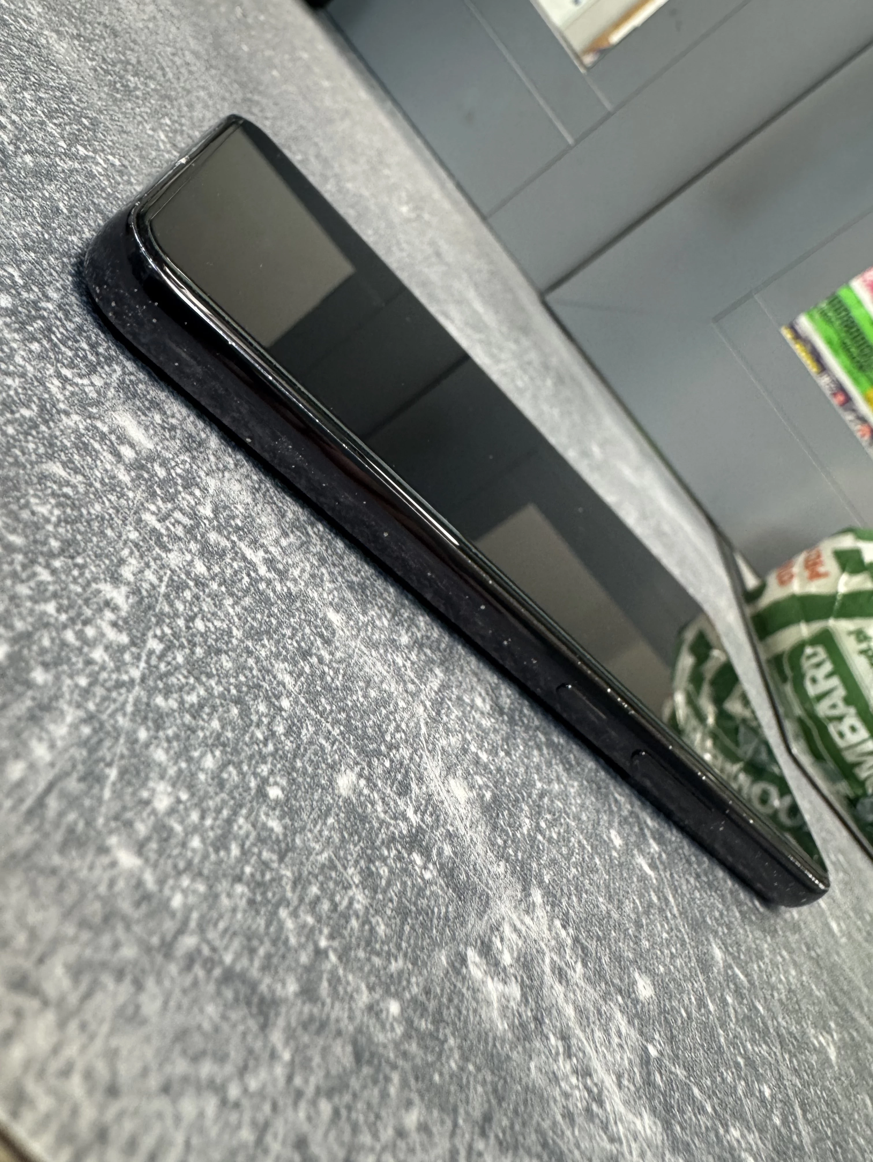 telefon-samsung-galaxy-s22-sam-8128-gb-wbudowana-pamiec-202869-214189