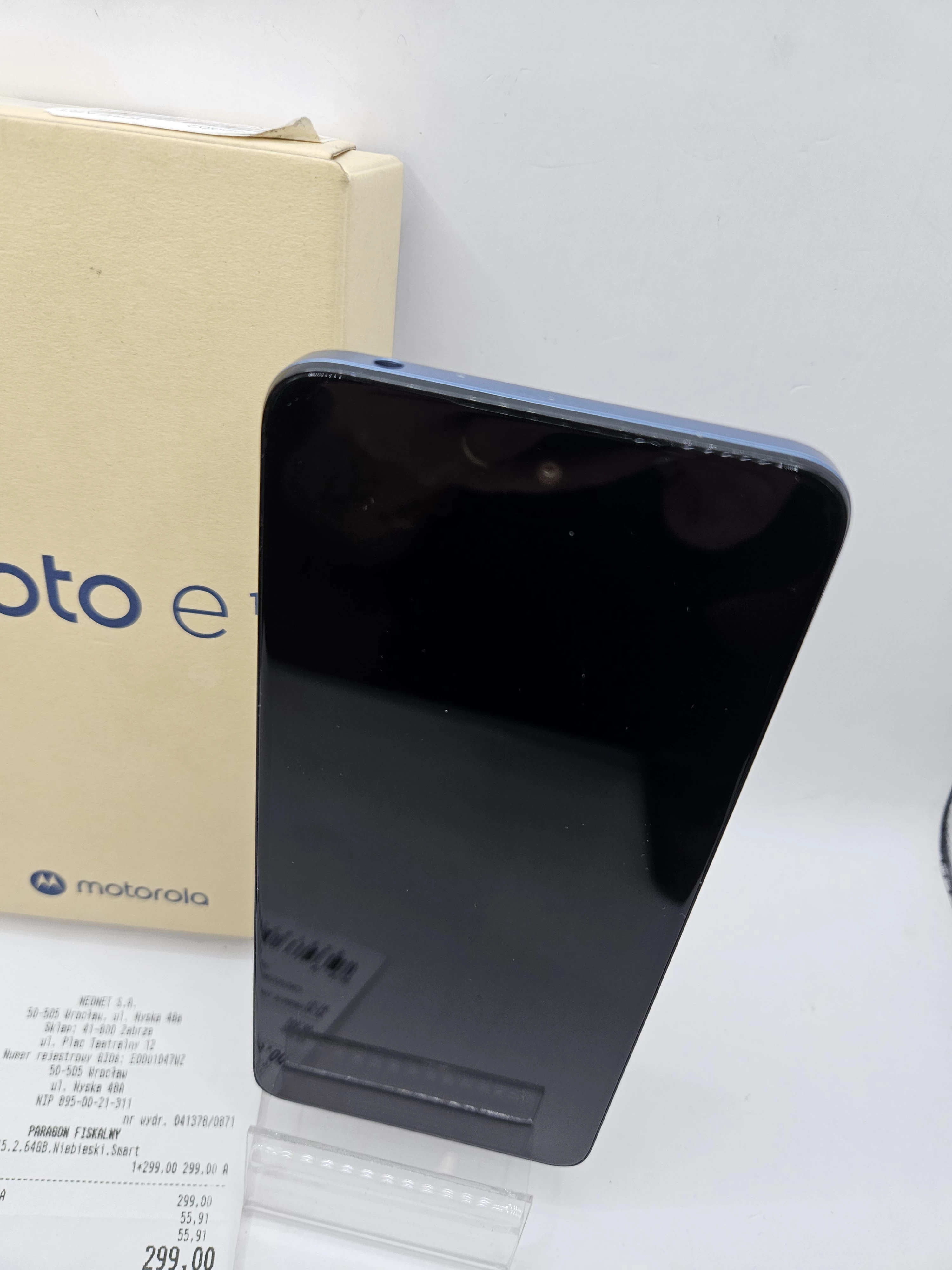 telefon-motorola-e15-264-gb-pud-para-gon-kod-producenta-pb6s0005pl