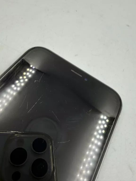 telefon-iphone-xr-sam-bat80-stan-11323-2