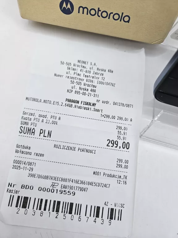 telefon-motorola-e15-264-gb-pud-para-gon-stan-11323-2