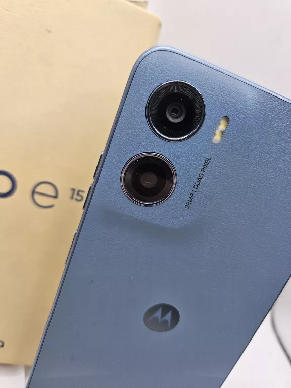 telefon-motorola-e15-264-gb-pud-para-gon-przekatna-ekranu-667