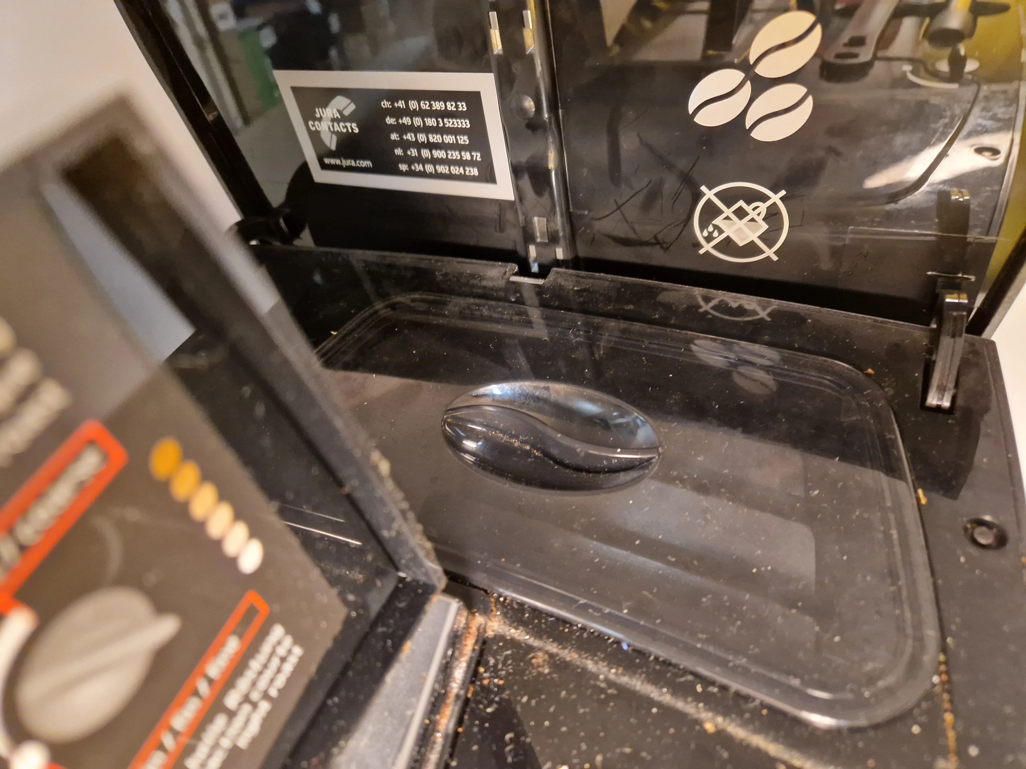 ekspres-do-kawy-jura-j5-cisnieniowy-stan-11323-2