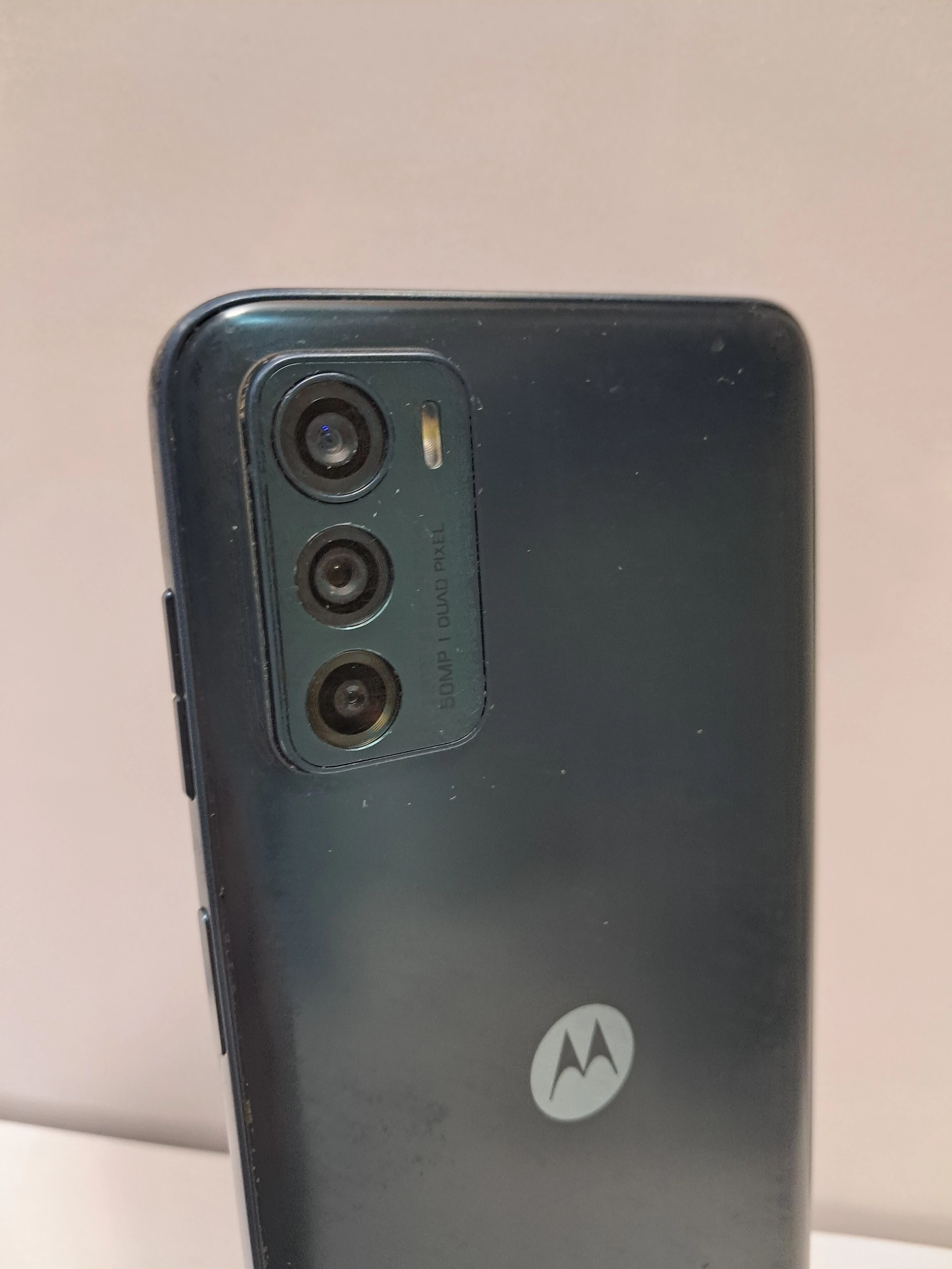 telefon-motorola-moto-g42-stan-11323-2