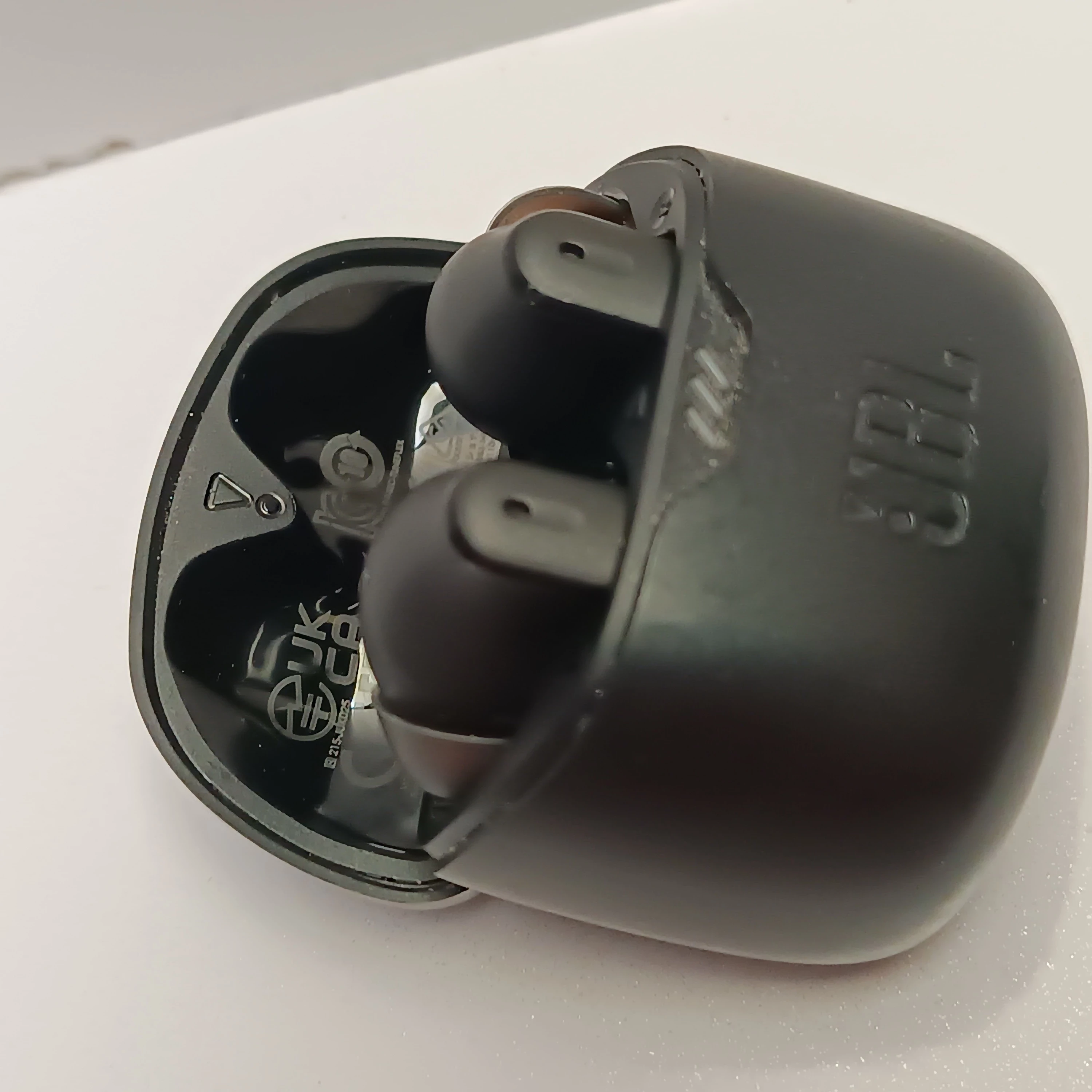 sluchawki-jbl-tune-flex-stan-11323-2