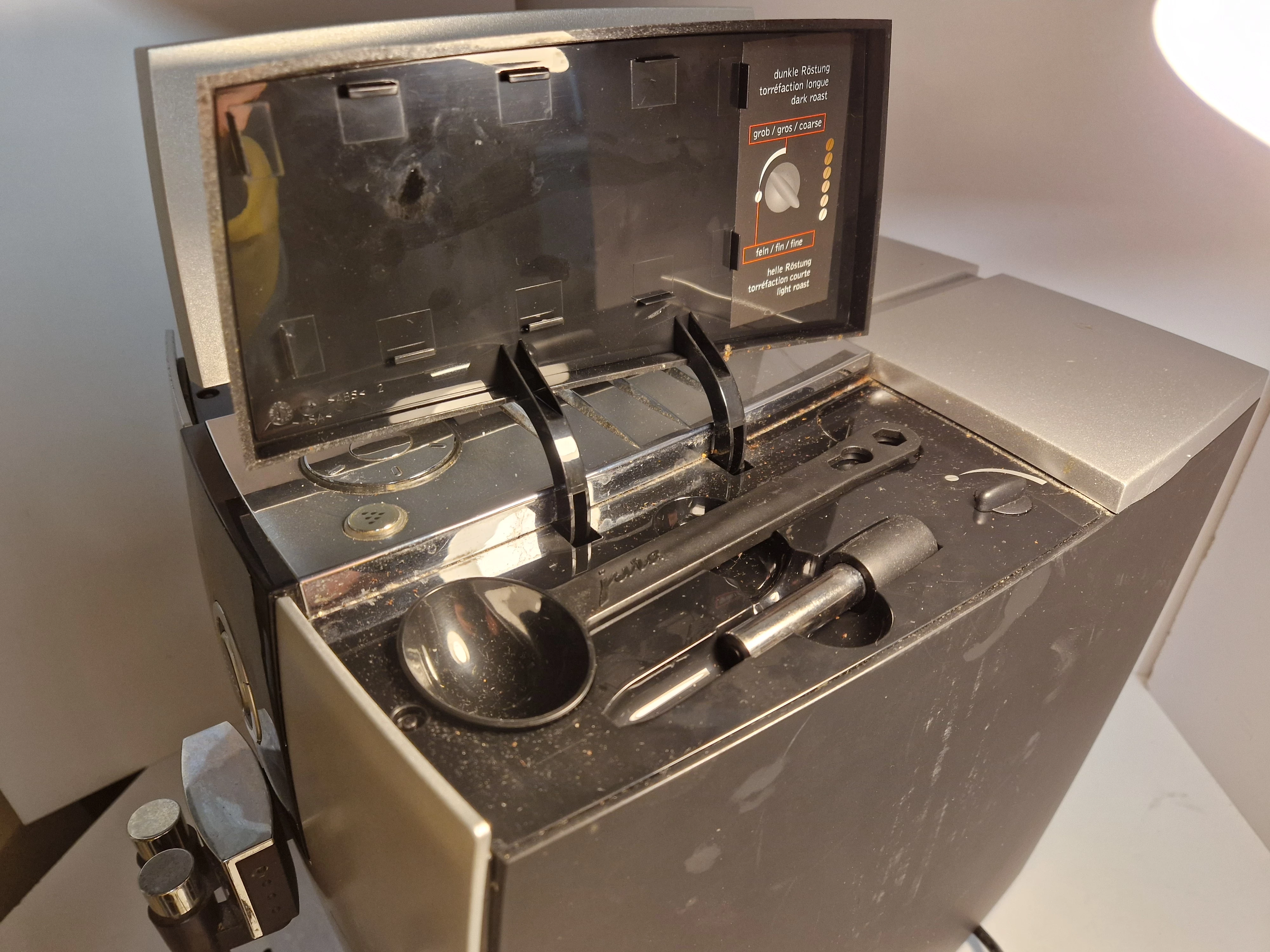 ekspres-do-kawy-jura-j5-cisnieniowy-rodzaj-ekspresu-202637-212449