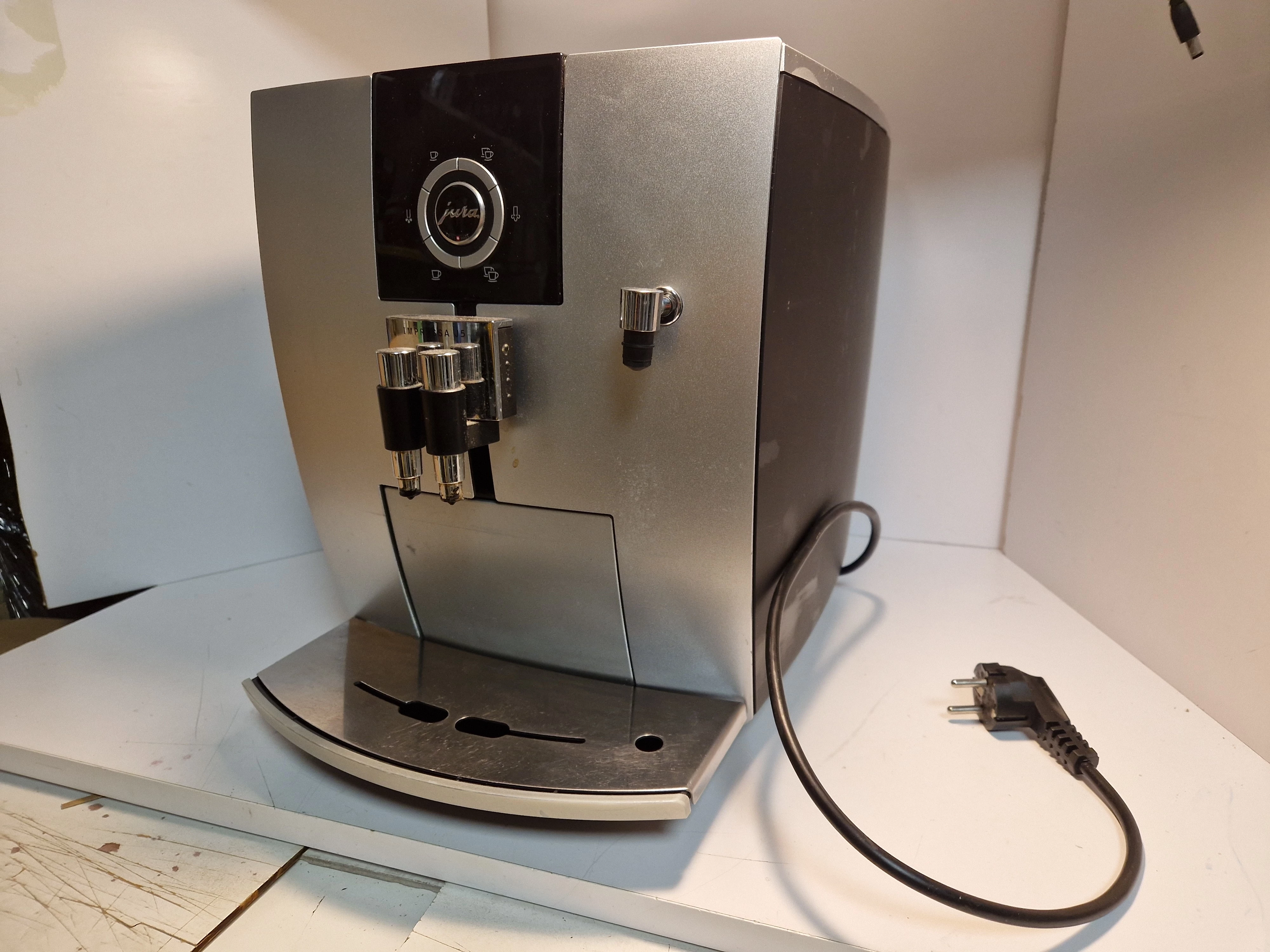 ekspres-do-kawy-jura-j5-cisnieniowy-szybka-25-krakow