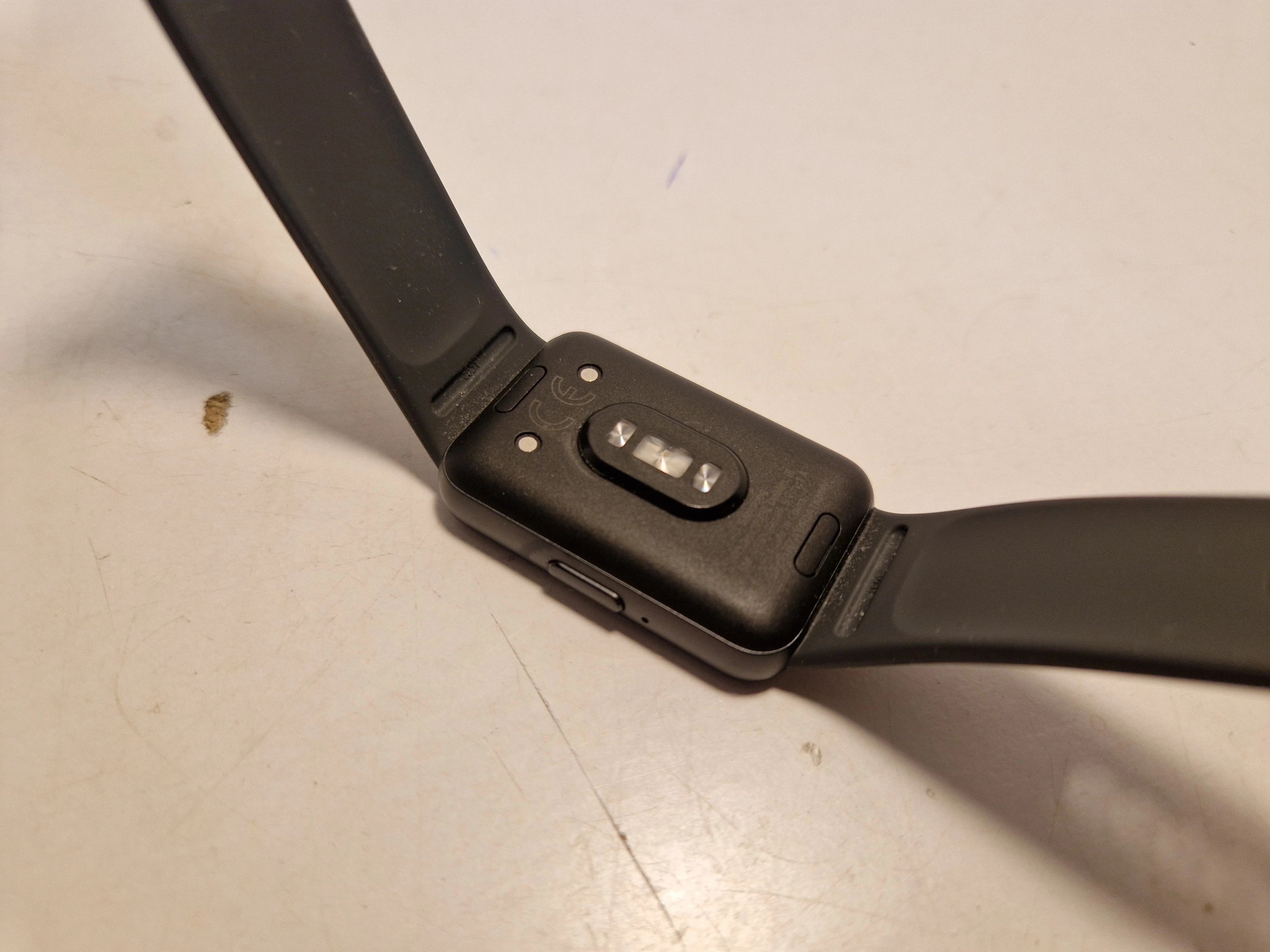 smartwatch-samsung-galaxy-fit-3-stan-11323-2