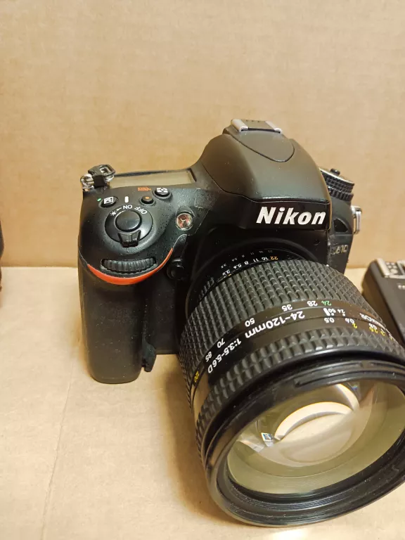 lustrzanka-nikon-d610-obiektyw-nikon-24-120mm-nikon-70-210mmw-pudelku-stan-11323-2