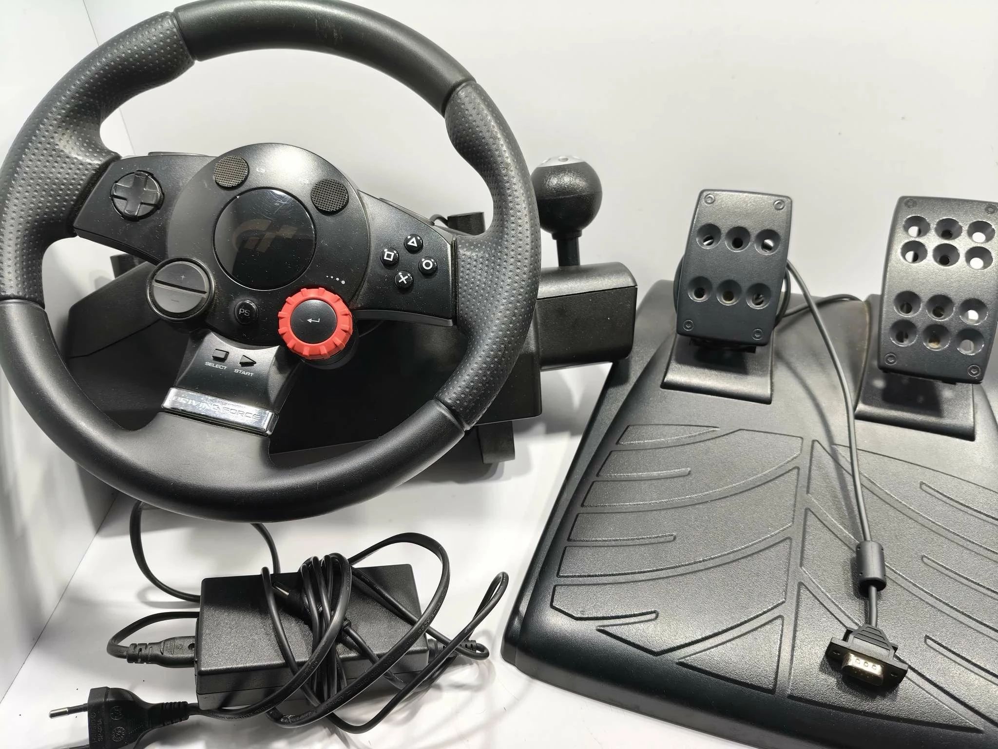 logitech-driving-force-e-x5c19-bielska-45-plock