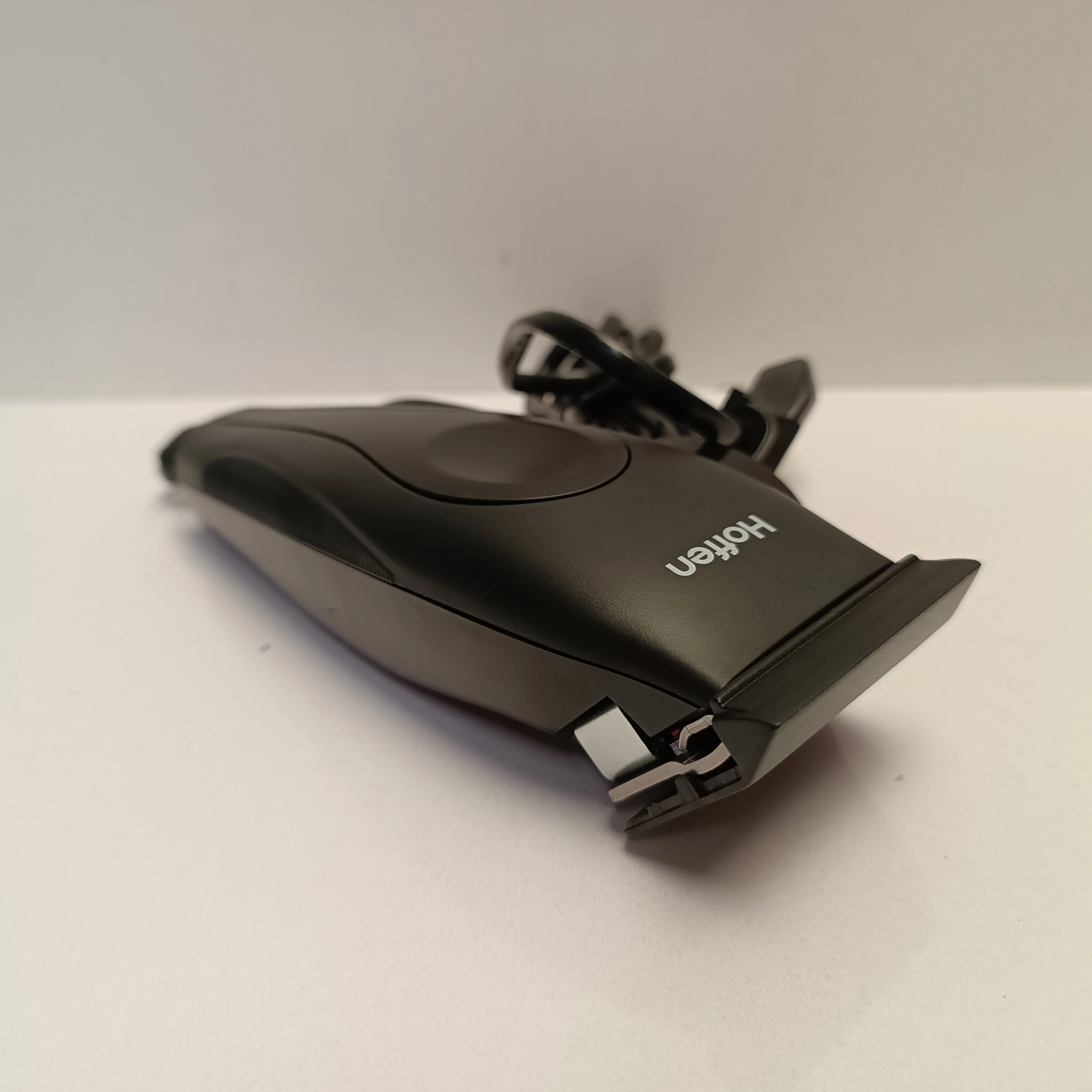 maszynka-do-strzyzenia-wlosow-4-wymienne-nasadki-hoffen-mozliwosc-mycia-pod-woda-205614-385397