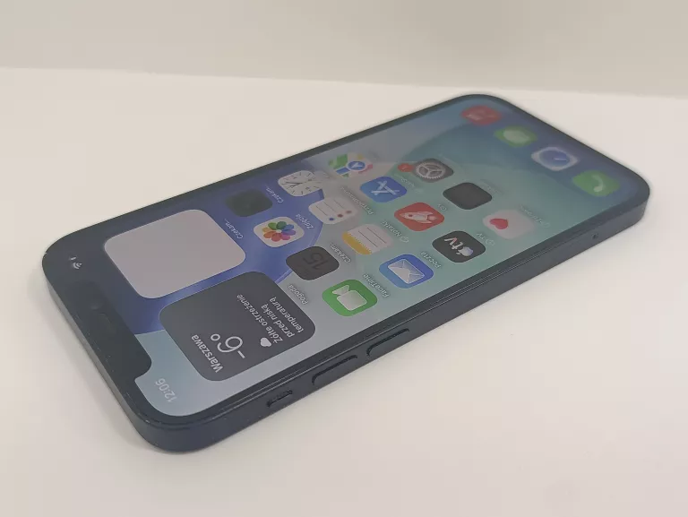 telefon-iphone-12-przekatna-ekranu-610