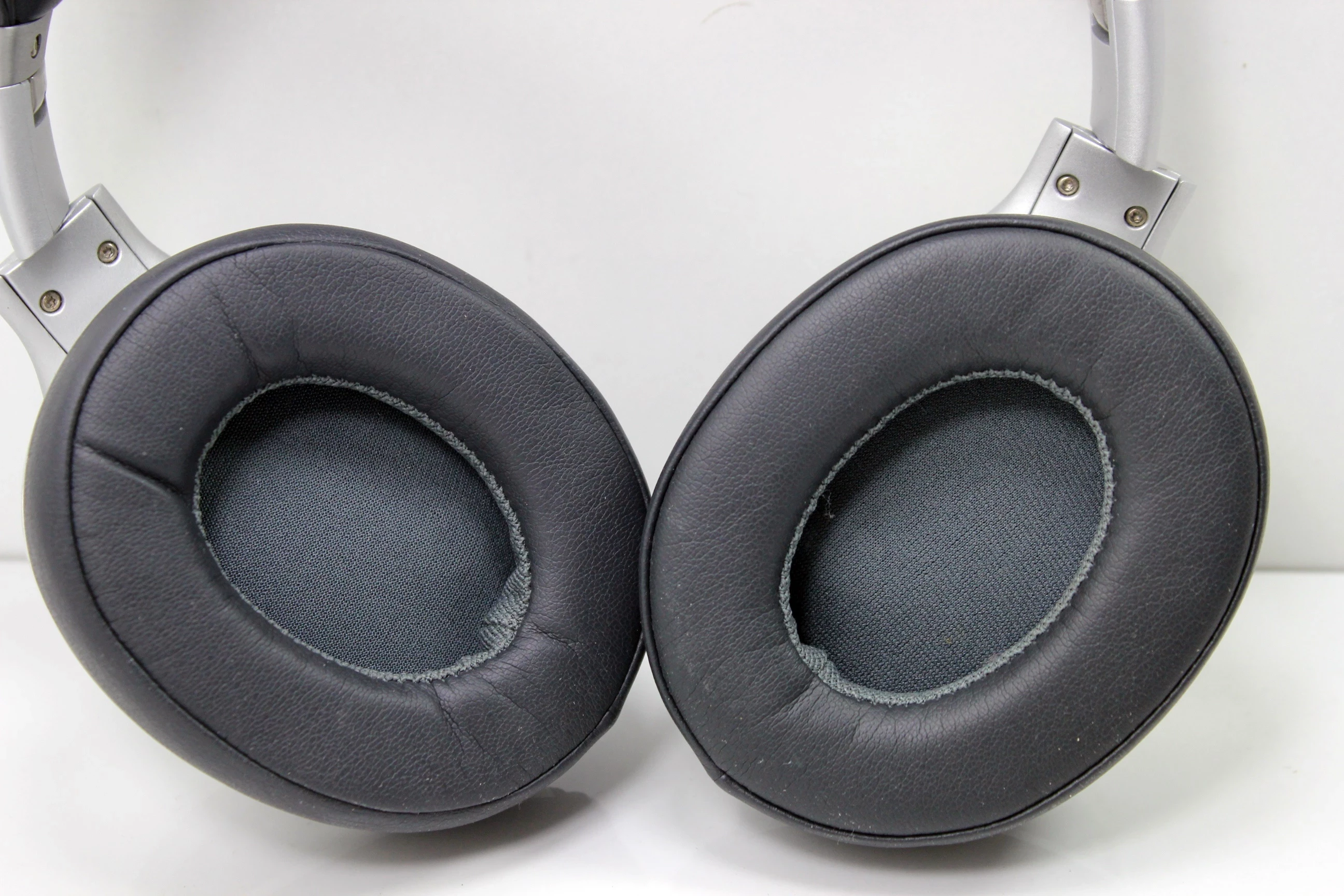 sluchawki-nauszne-beats-by-dr-dre-executive-kod-producenta-executive