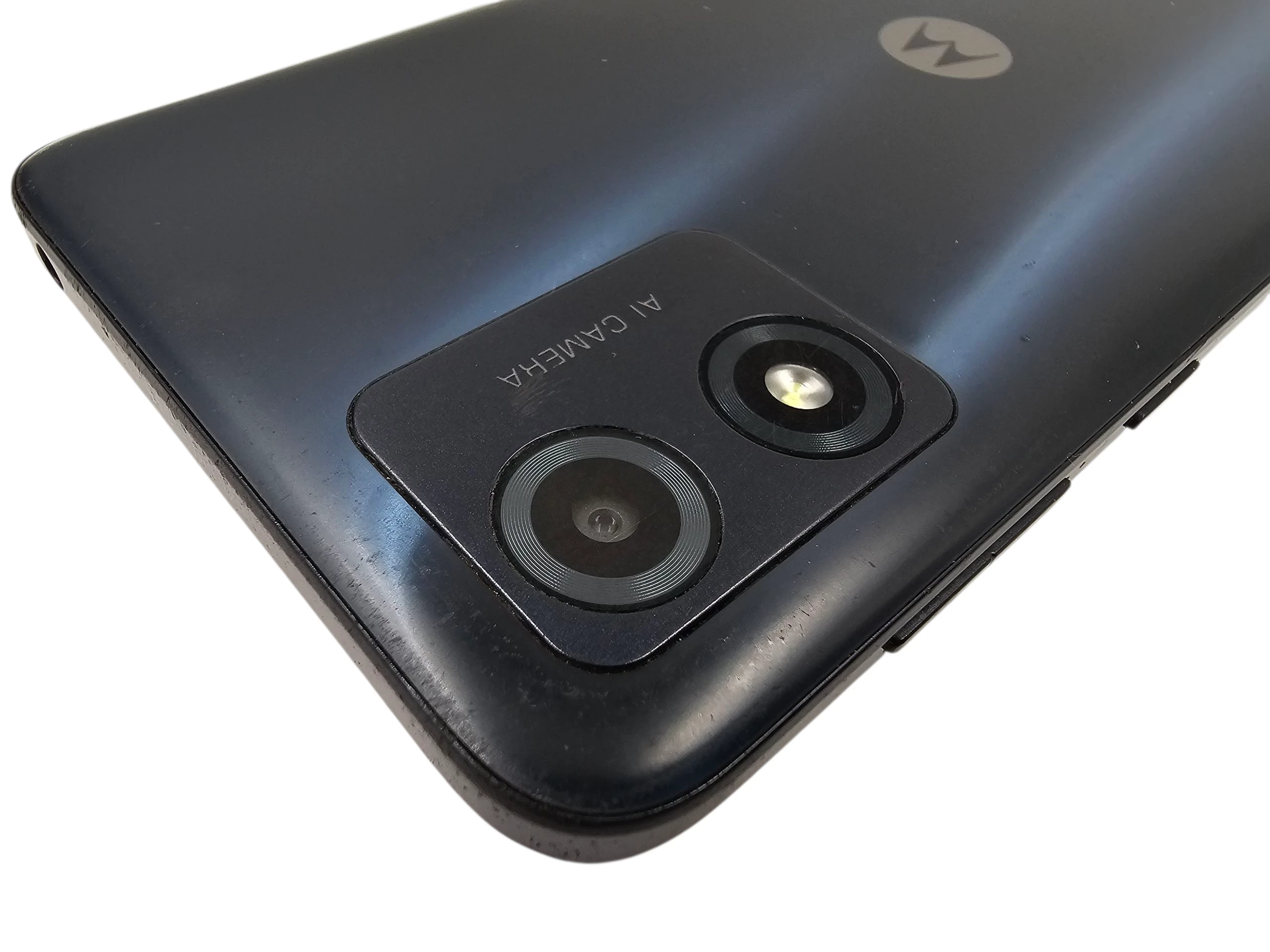 telefon-motorola-moto-e13-8128-gb-65-13-mpx-5000-mah-bez-blokad-stan-11323-2