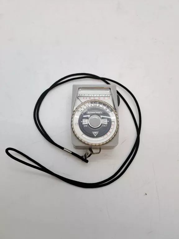 swiatlomierz-leningrad-4-mostowa-6-augustow-balitc