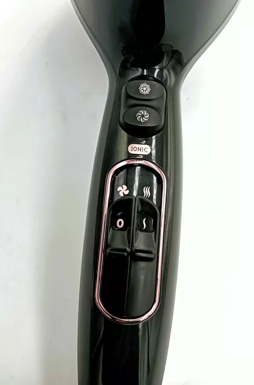 suszarka-do-wlosow-remington-d5706-liczba-predkosci-nadmuchu-2