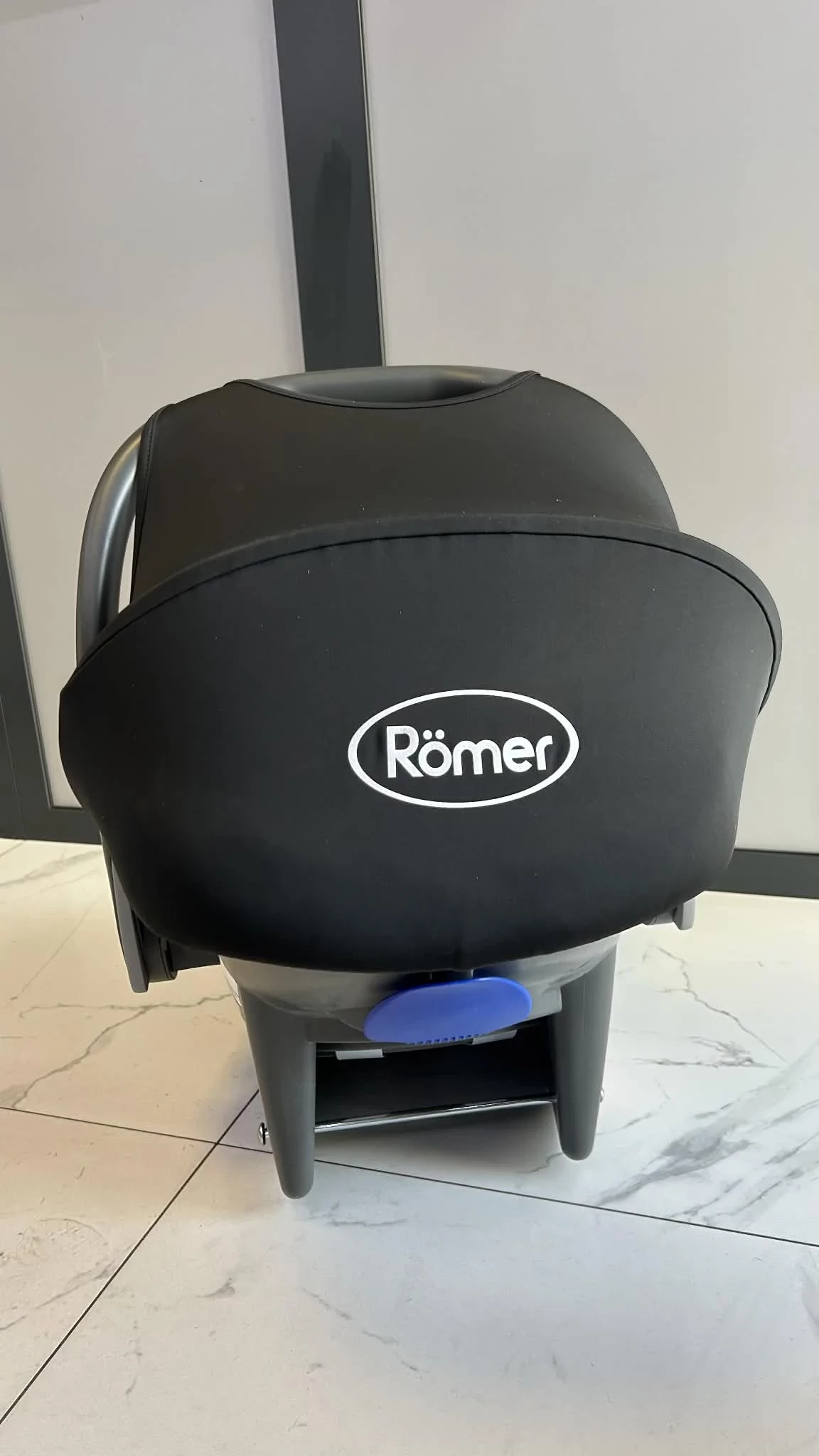 fotelik-samochodowy-britax-romer-baby-safe-olivia-0-13kg-powystawowy-stan-11323-238058