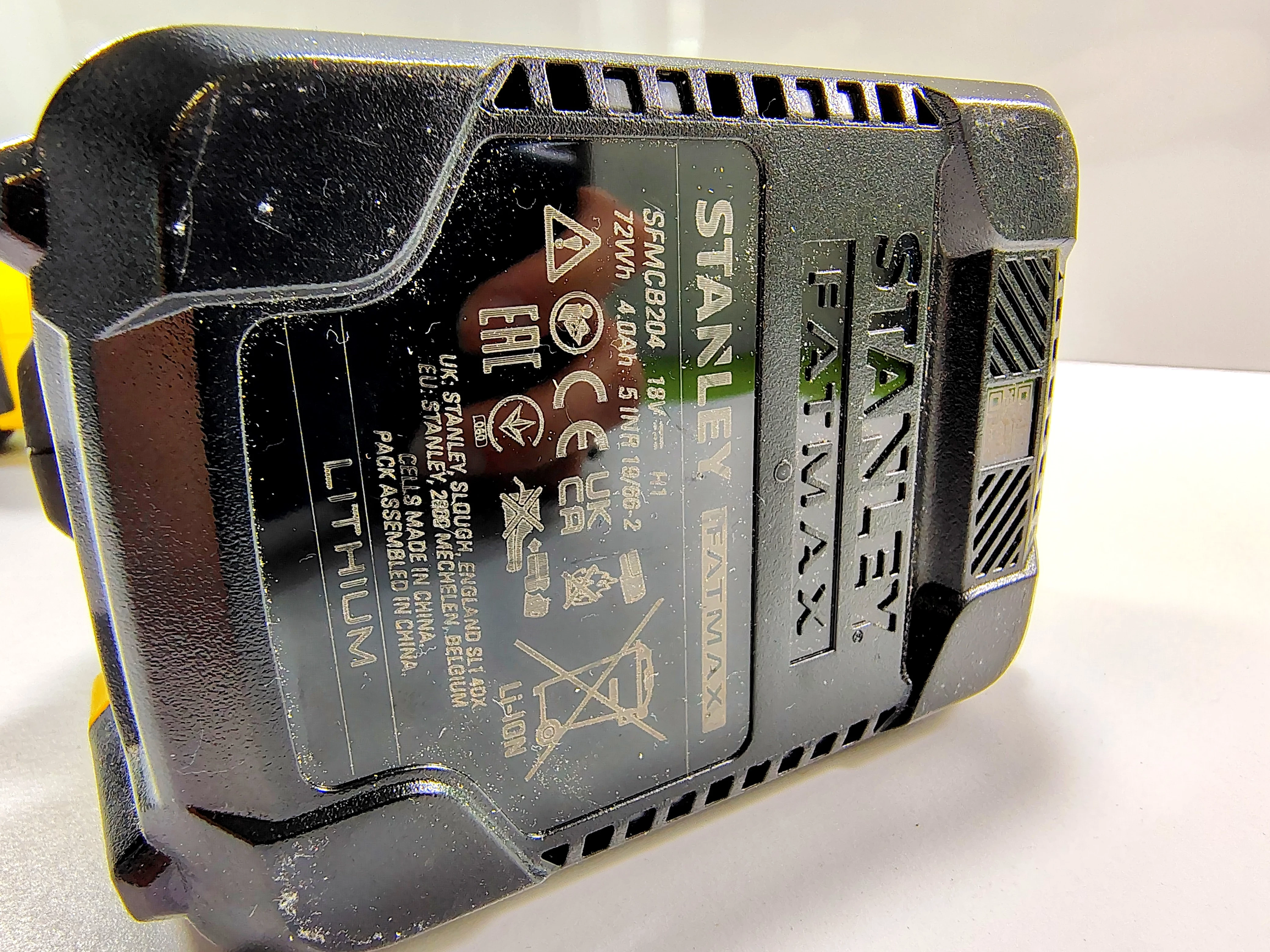 zakretarka-udarowa-18v-fatmax-v20-sfmcf800-ak-maksymalna-srednica-srub-204653-221317