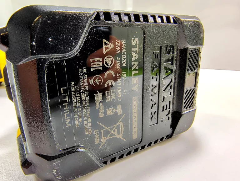 zakretarka-udarowa-18v-fatmax-v20-sfmcf800-ak-maksymalna-srednica-srub-204653-221317