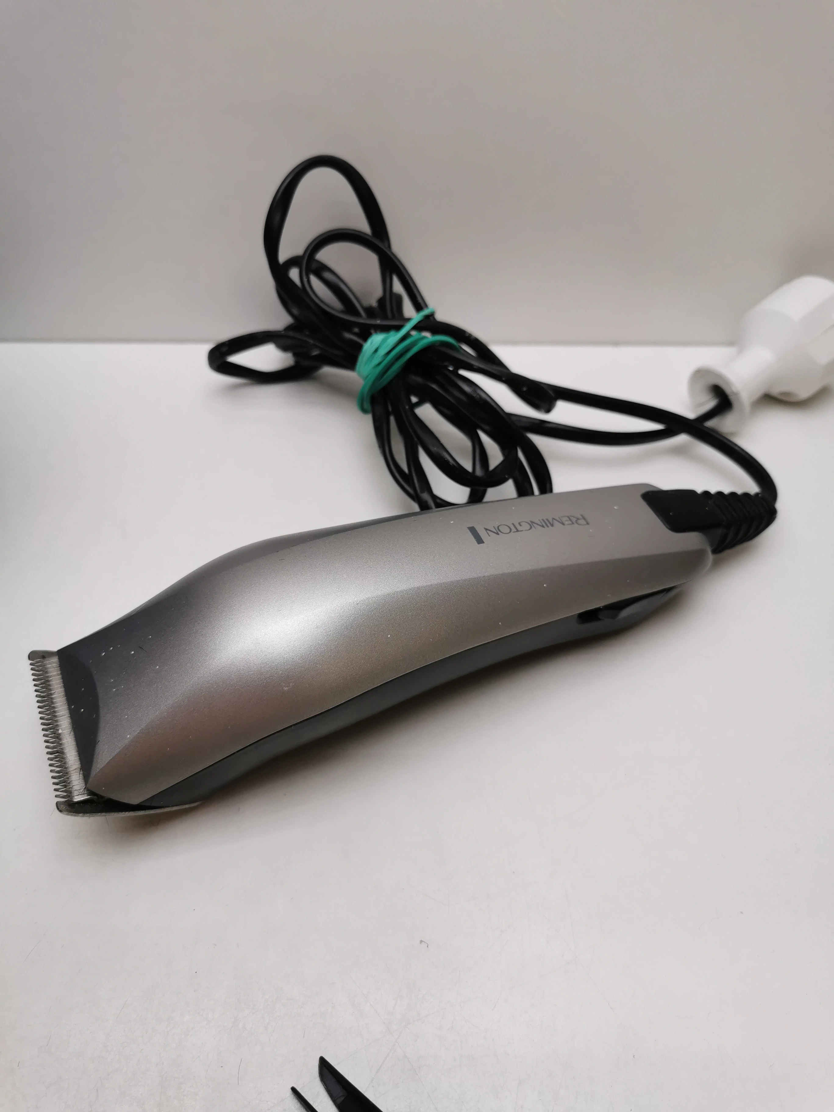 maszynka-do-strzyzenia-remington-hc5015-ean-gtin-4008496653973