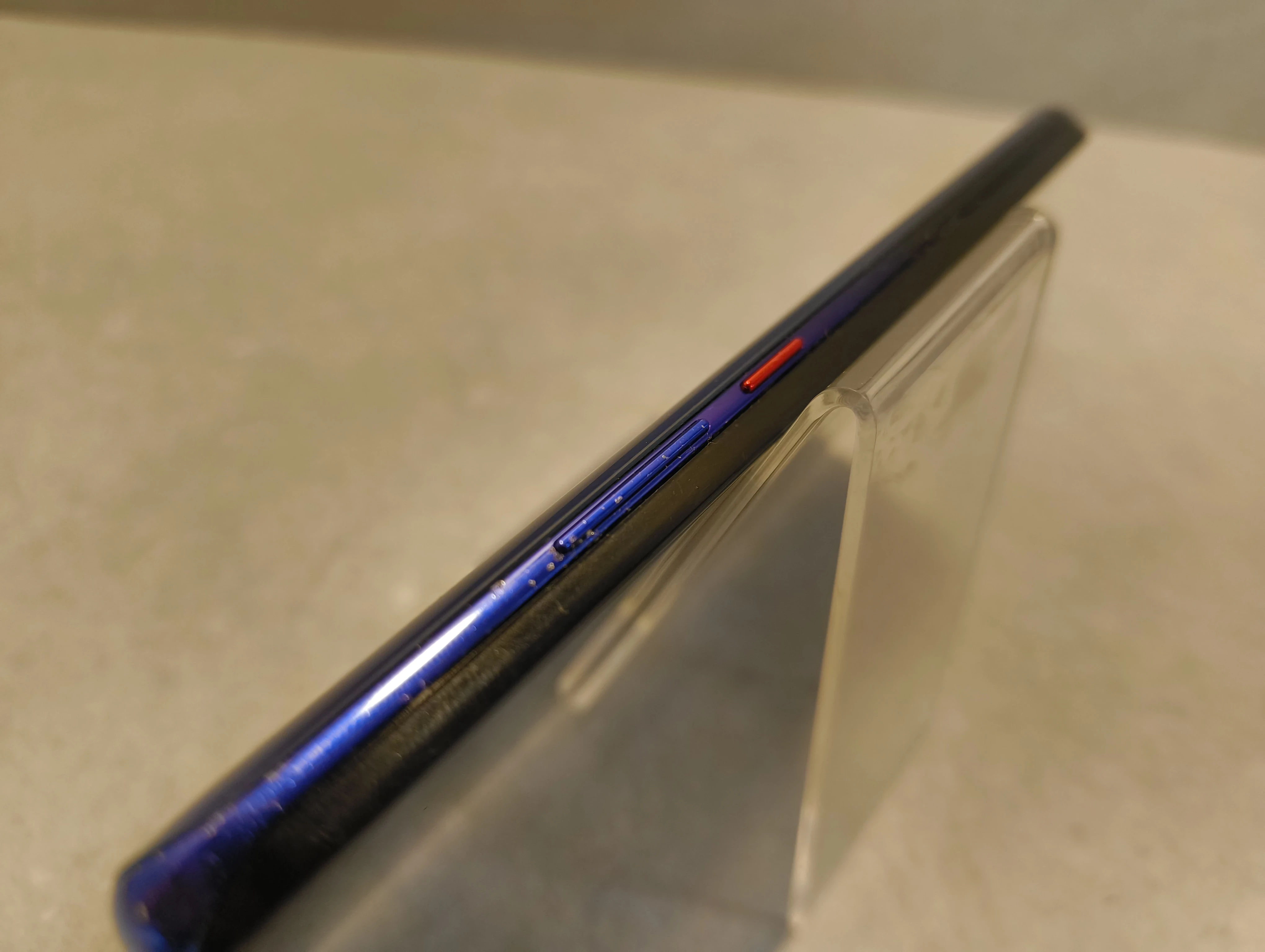 telefon-huawei-mate-20-pro-6128-opis-przekatna-ekranu-639