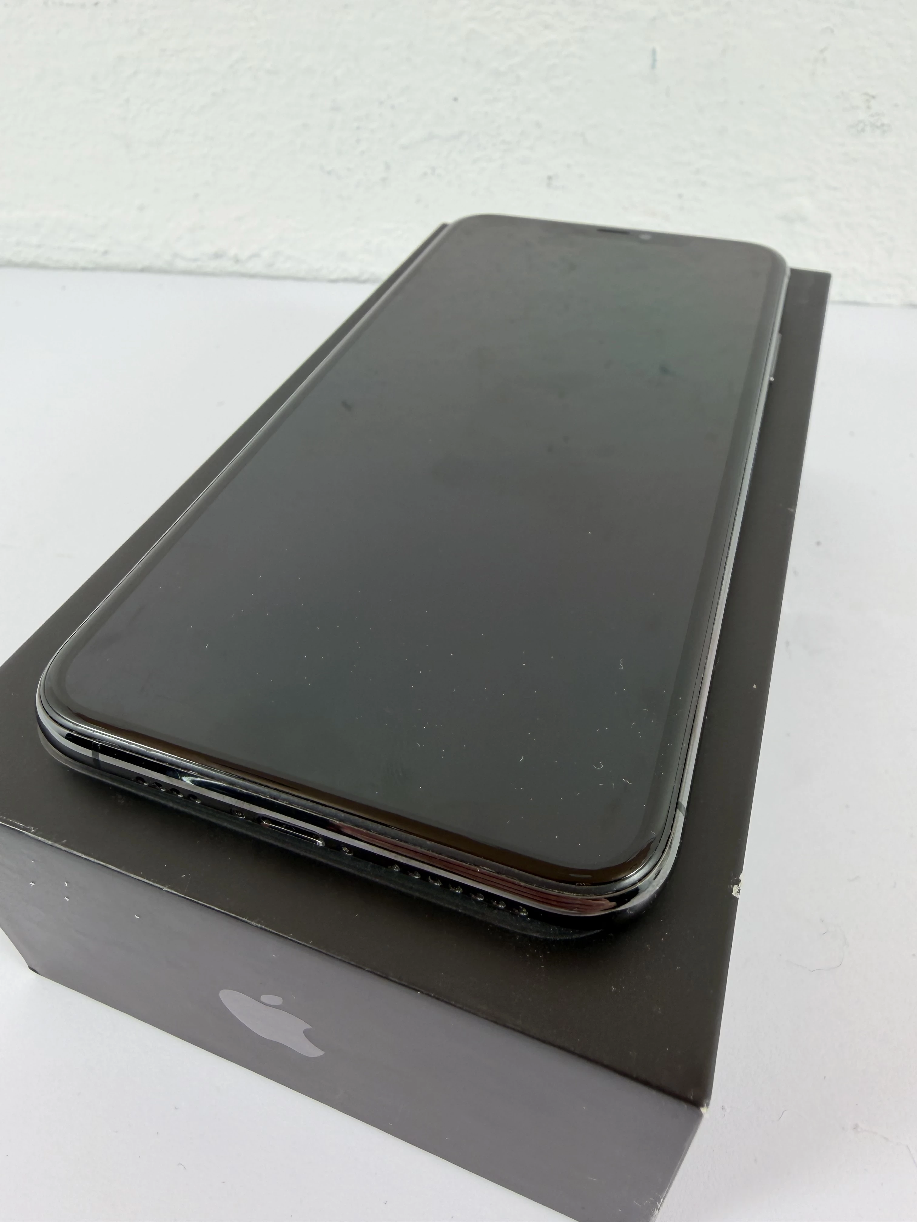 telefon-iphone-11-pro-max-64gb-73bat-kod-producenta-mwhh2pma