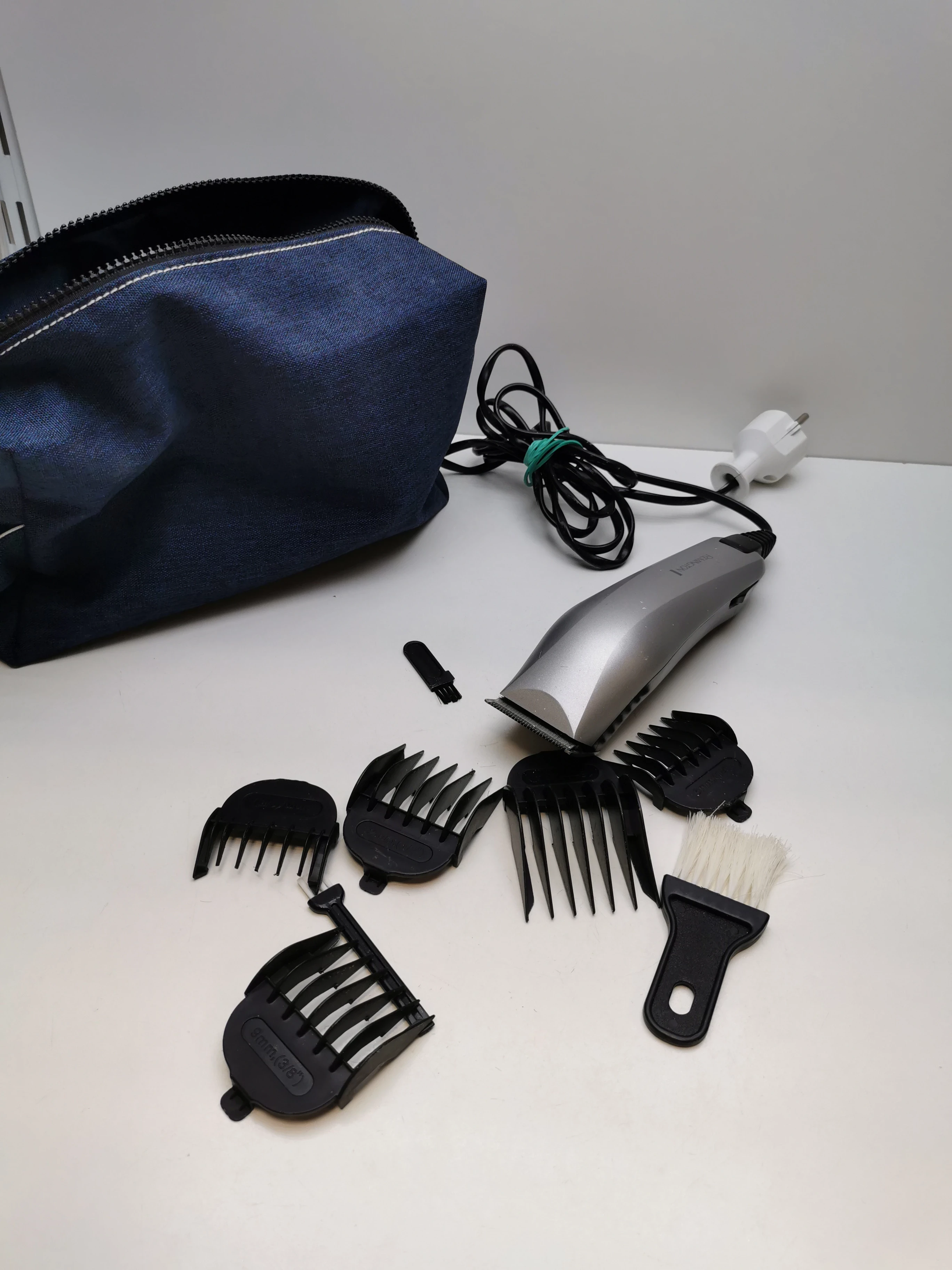 maszynka-do-strzyzenia-remington-hc5015-gen-augusta-emila-fieldorfa-nila-2c-ostroleka