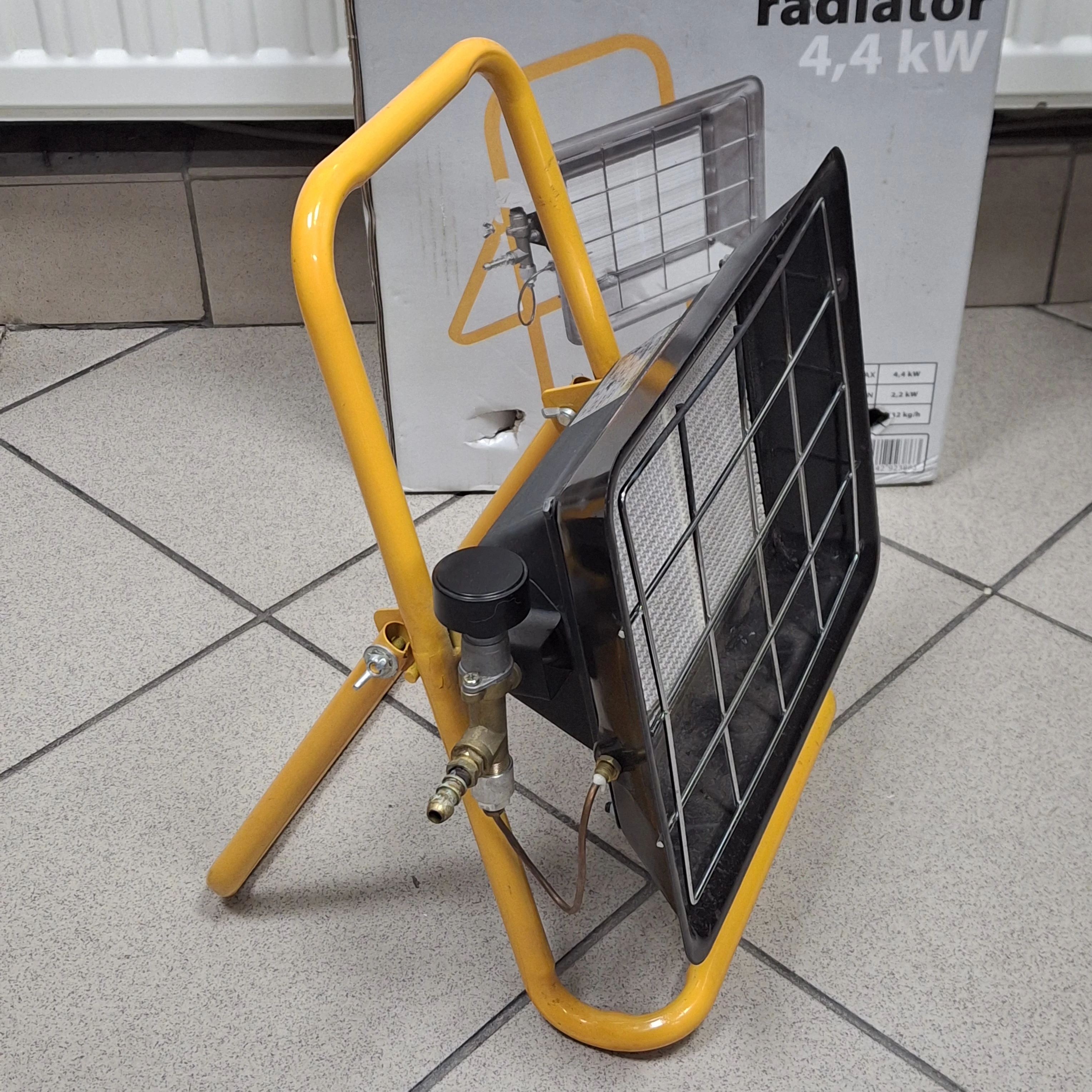 promiennik-gazowy-master-44-cr-stelaz-moc-300000