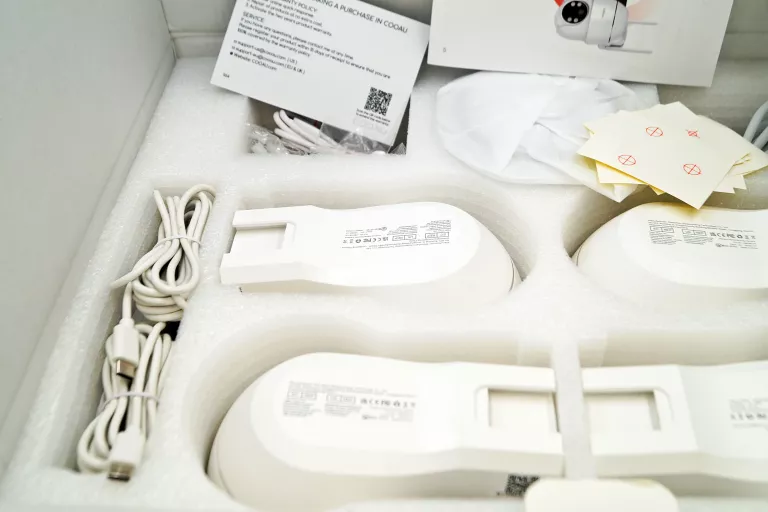 cooau-zestaw-4-kamer-zewnetrznych-4mp-solar-25k-bezprzewodowe-360-stopni-marka-248811-1944431