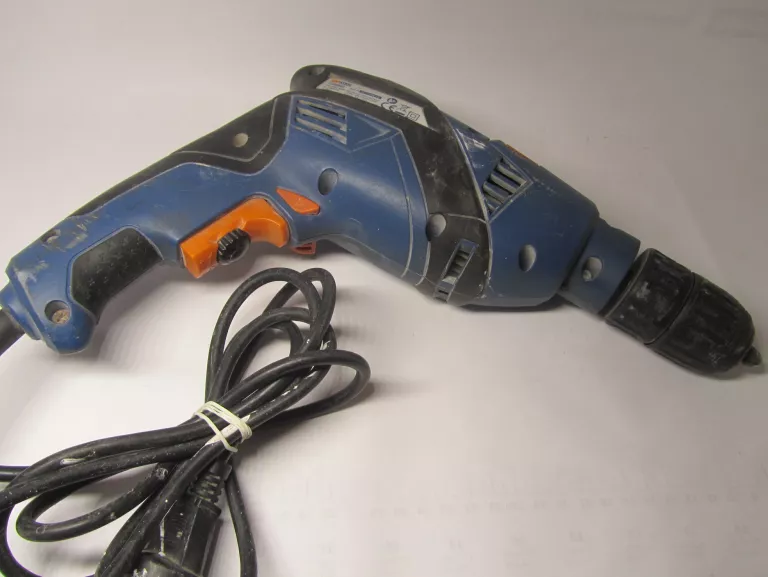 wiertarka-dexter-power-ic600id-600w-waga-wiertarki-170