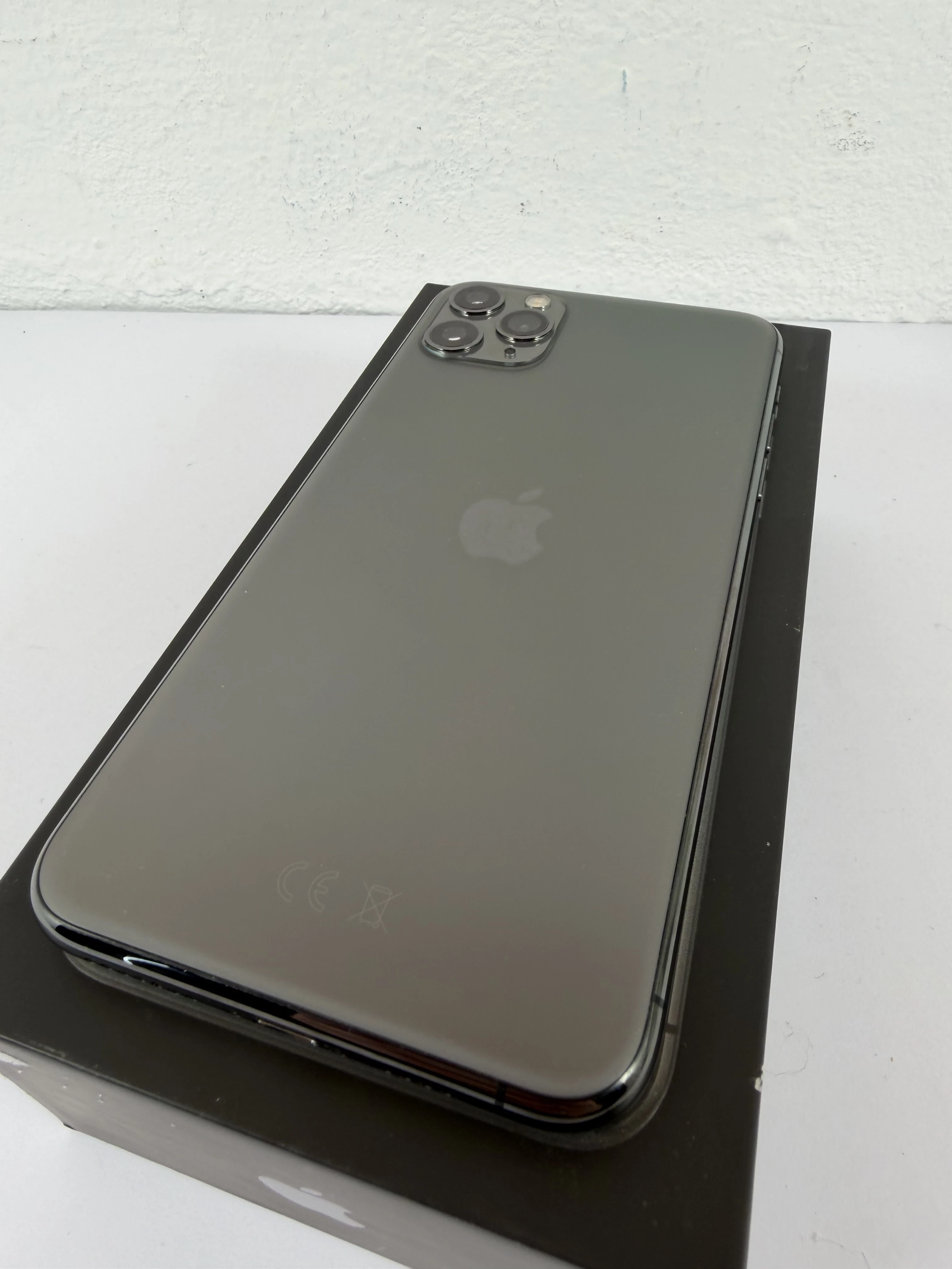 telefon-iphone-11-pro-max-64gb-73bat-typ-202685-212929