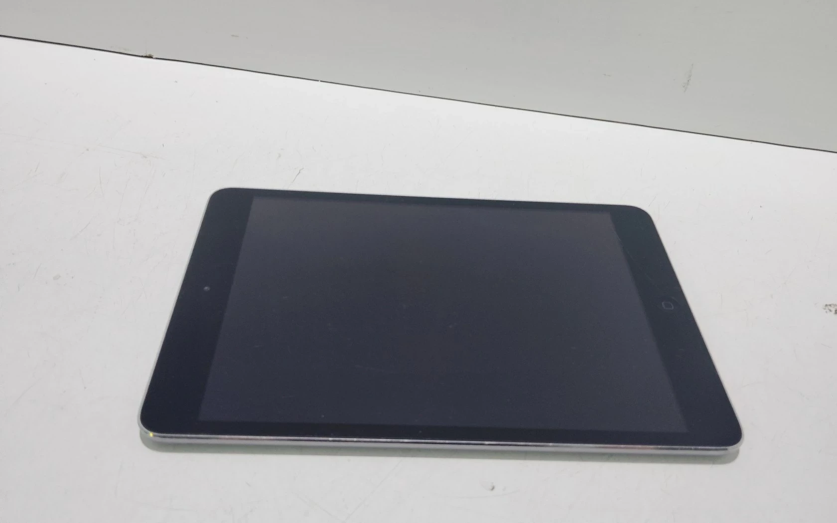 tablet-ipad-apple-mini-2-a1489-16gb-stan-11323-2